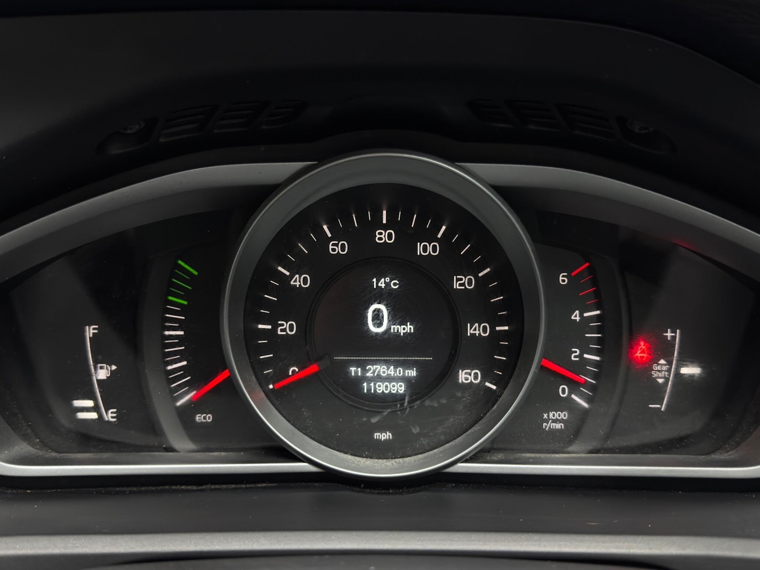 Used Volvo V40 2015 for sale - 77737506: Photo 22