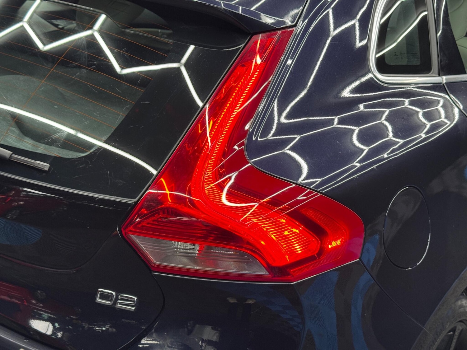 Used Volvo V40 2015 for sale - 77737506: Photo 35