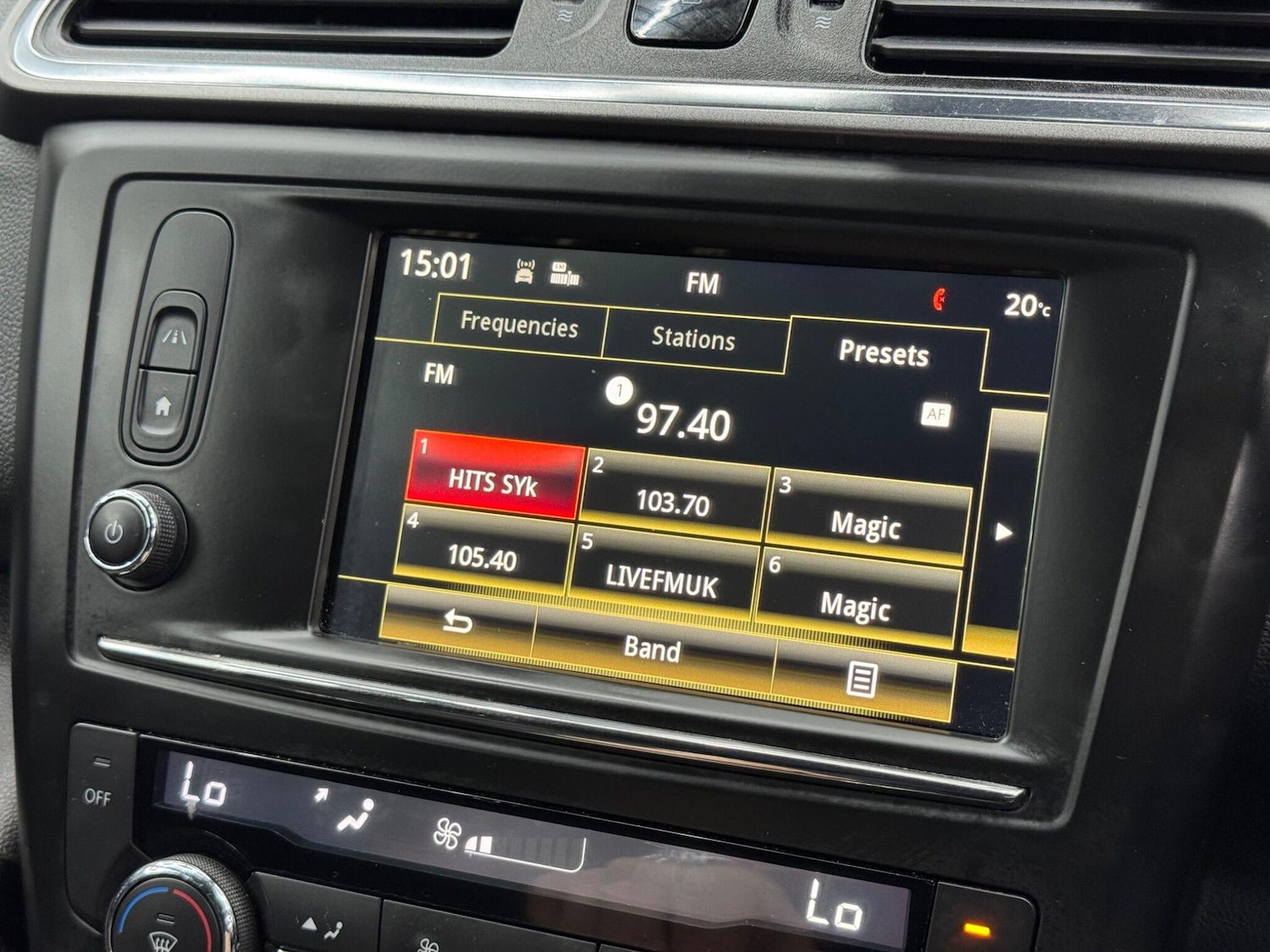 Vehicle 29