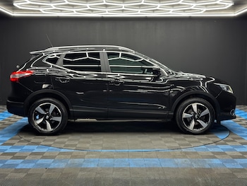 Used Nissan Qashqai 2017 for sale - 78684502: Photo
