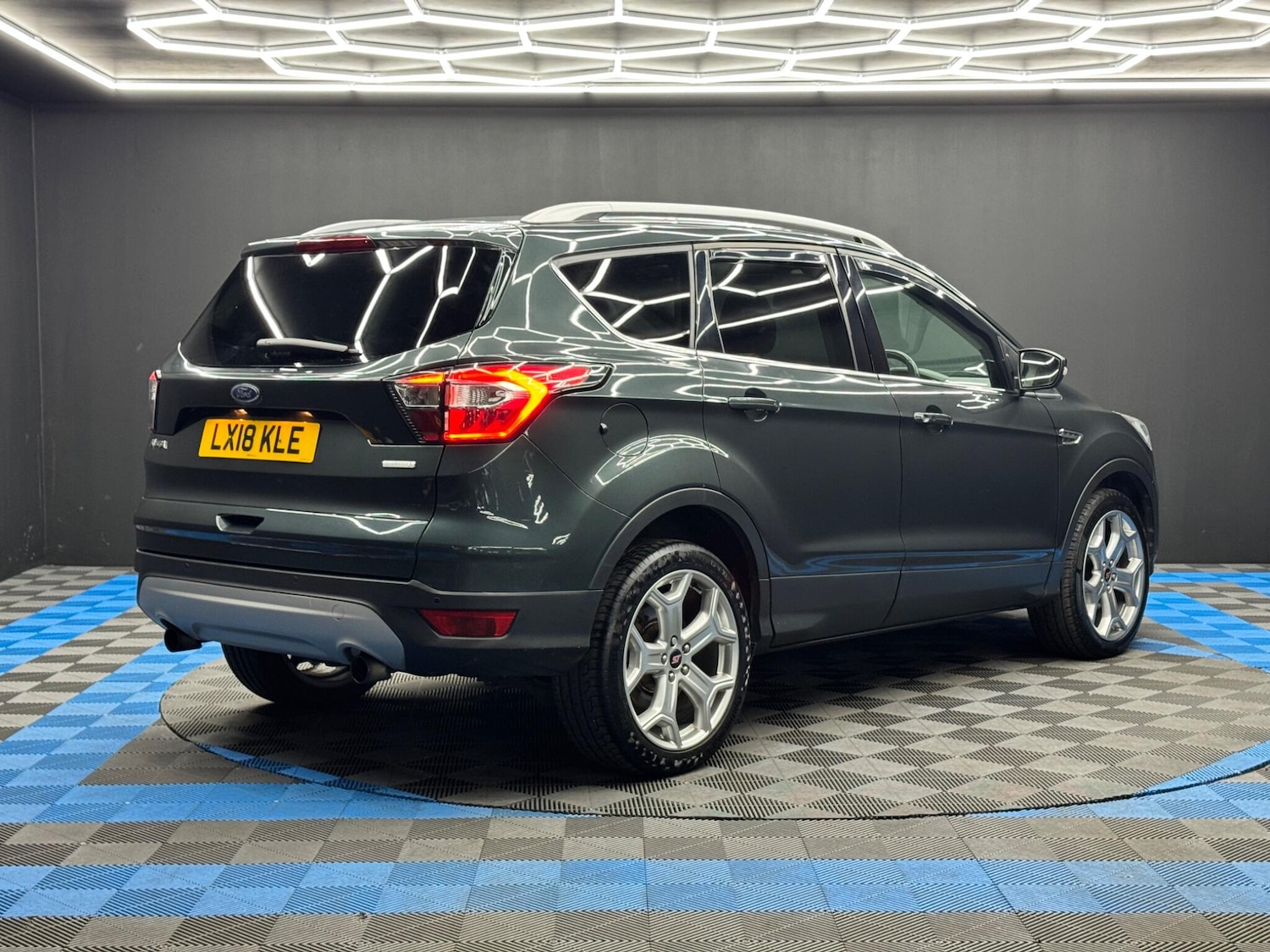 Used Ford Kuga 2018 for sale - 76633450: Photo 5