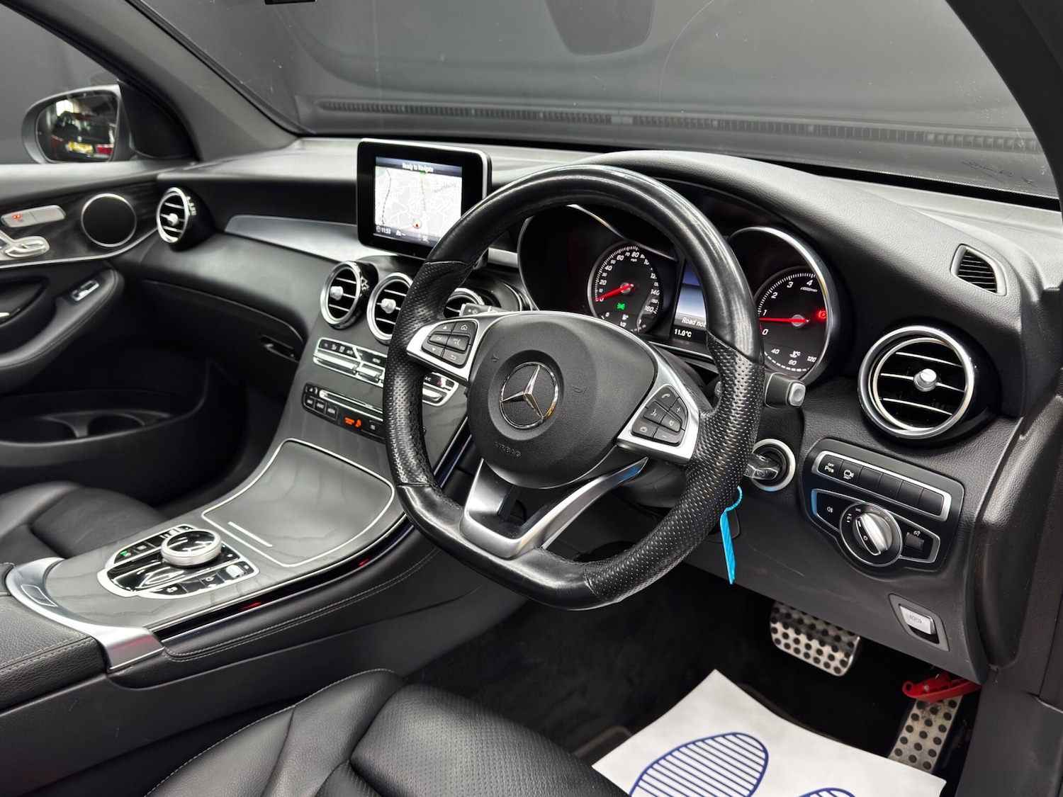 Used Mercedes-Benz GLC 2018 for sale - 76989542: Photo 10