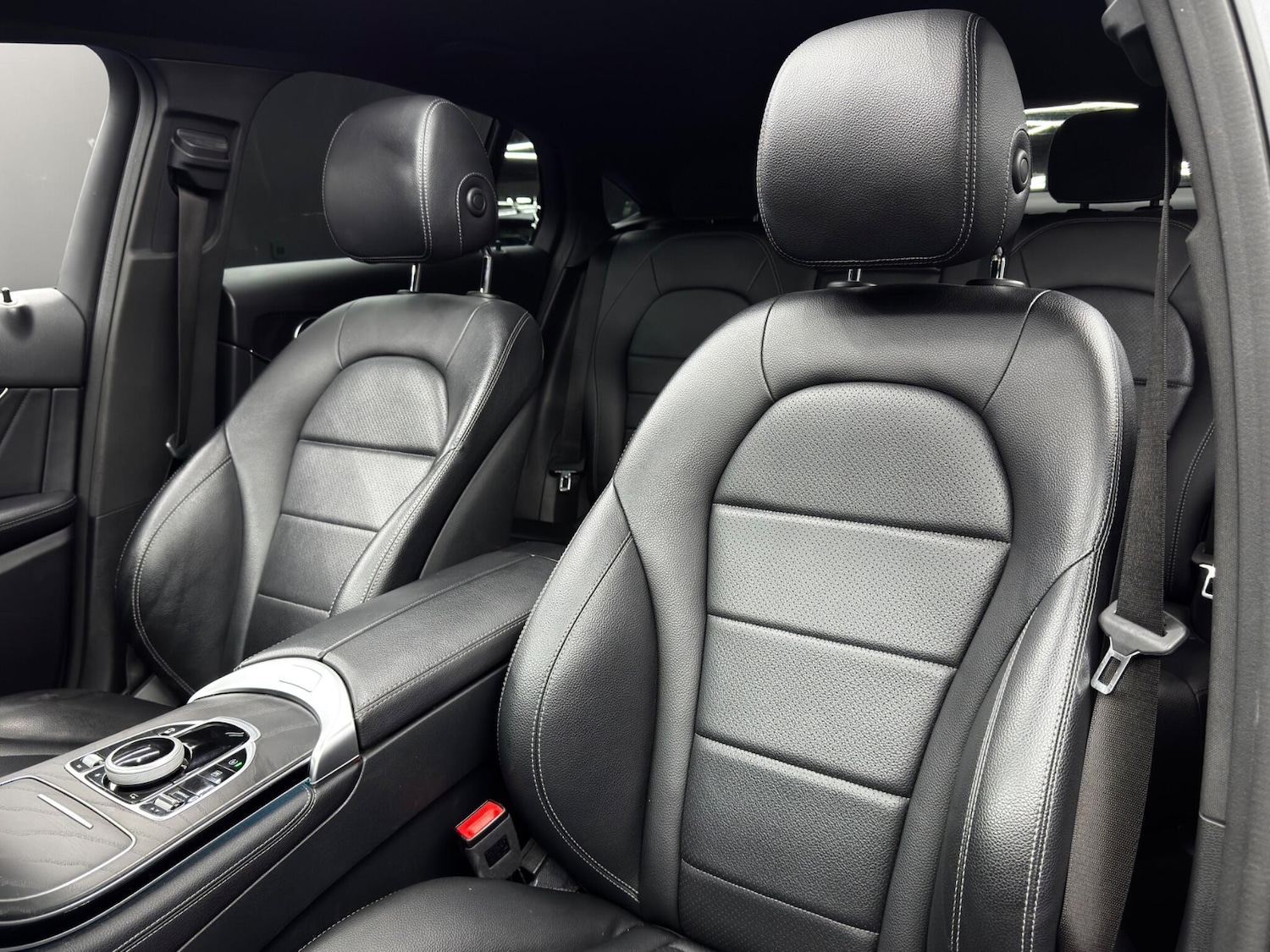 Used Mercedes-Benz GLC 2018 for sale - 76989542: Photo 15