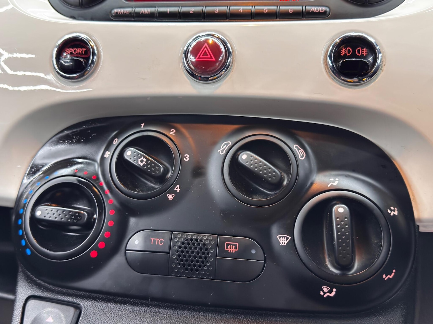 Used Abarth 500 2011 for sale - 76359917: Photo 26