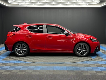 Used Lexus CT 2019 for sale - 75310290: Photo