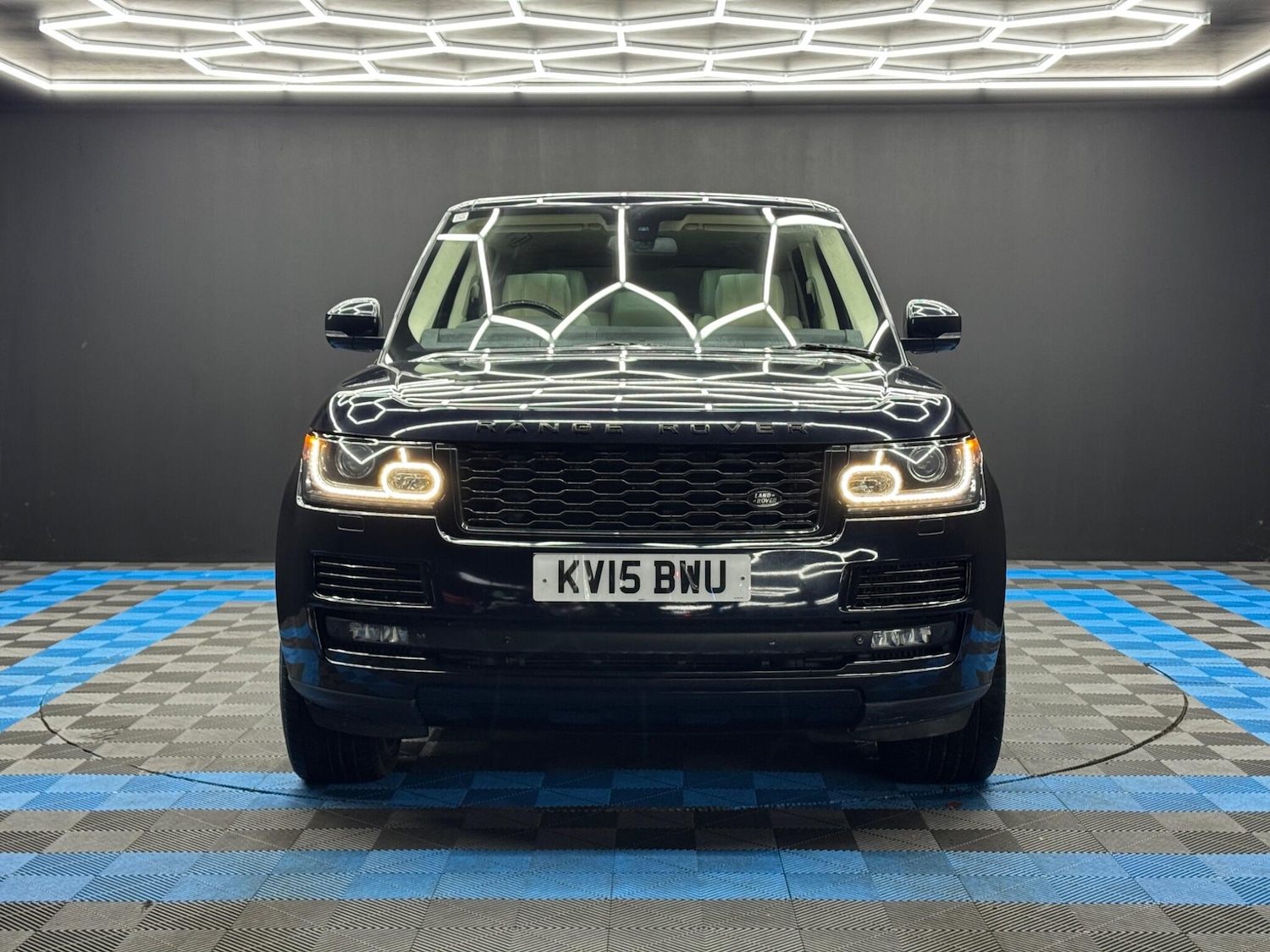 Used Land Rover Range Rover for sale - 76993396: Photo 2