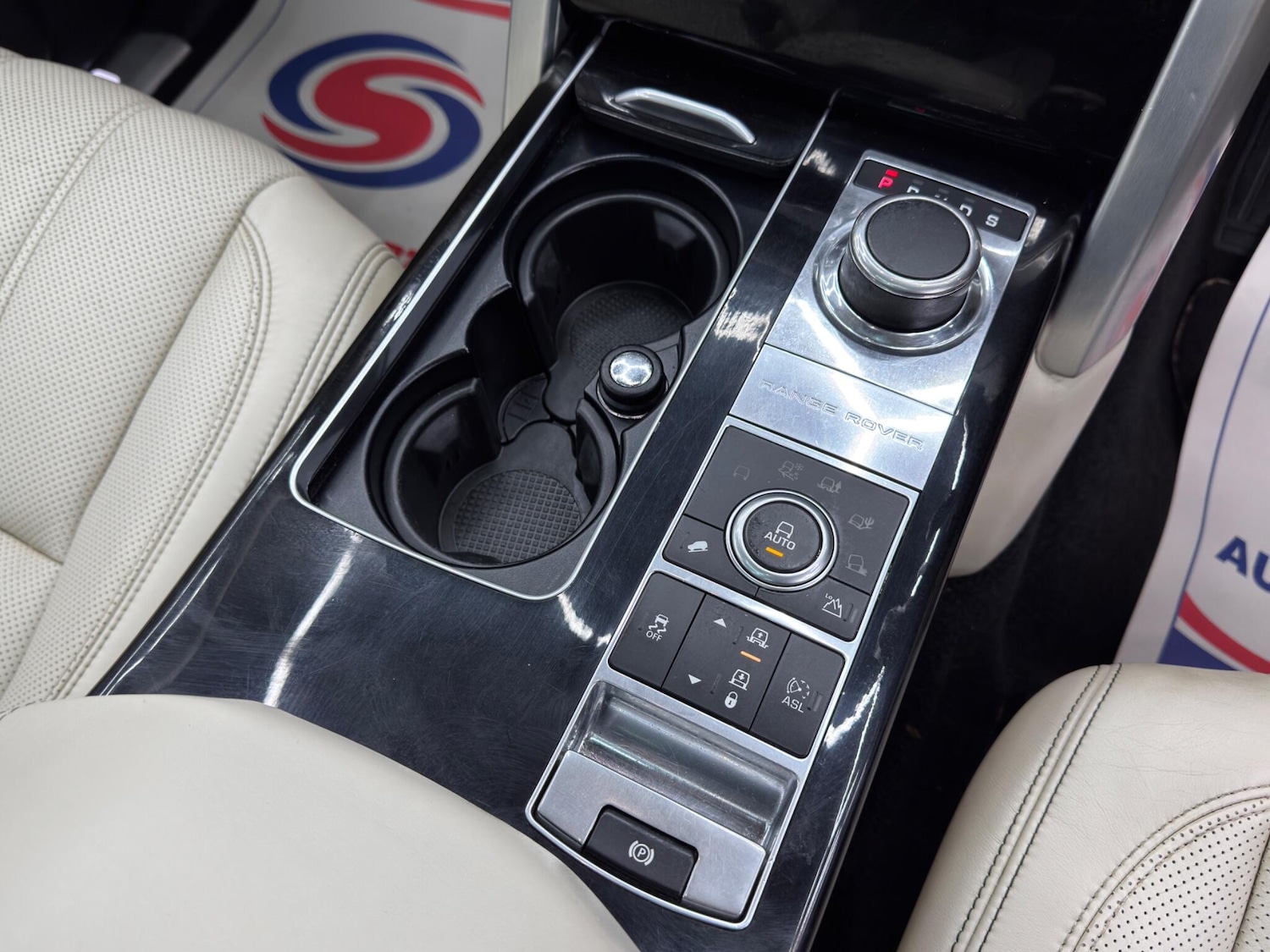 Used Land Rover Range Rover for sale - 76993396: Photo 26