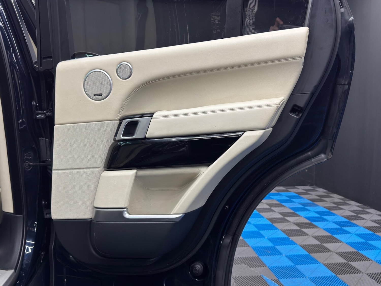 Used Land Rover Range Rover for sale - 76993396: Photo 50