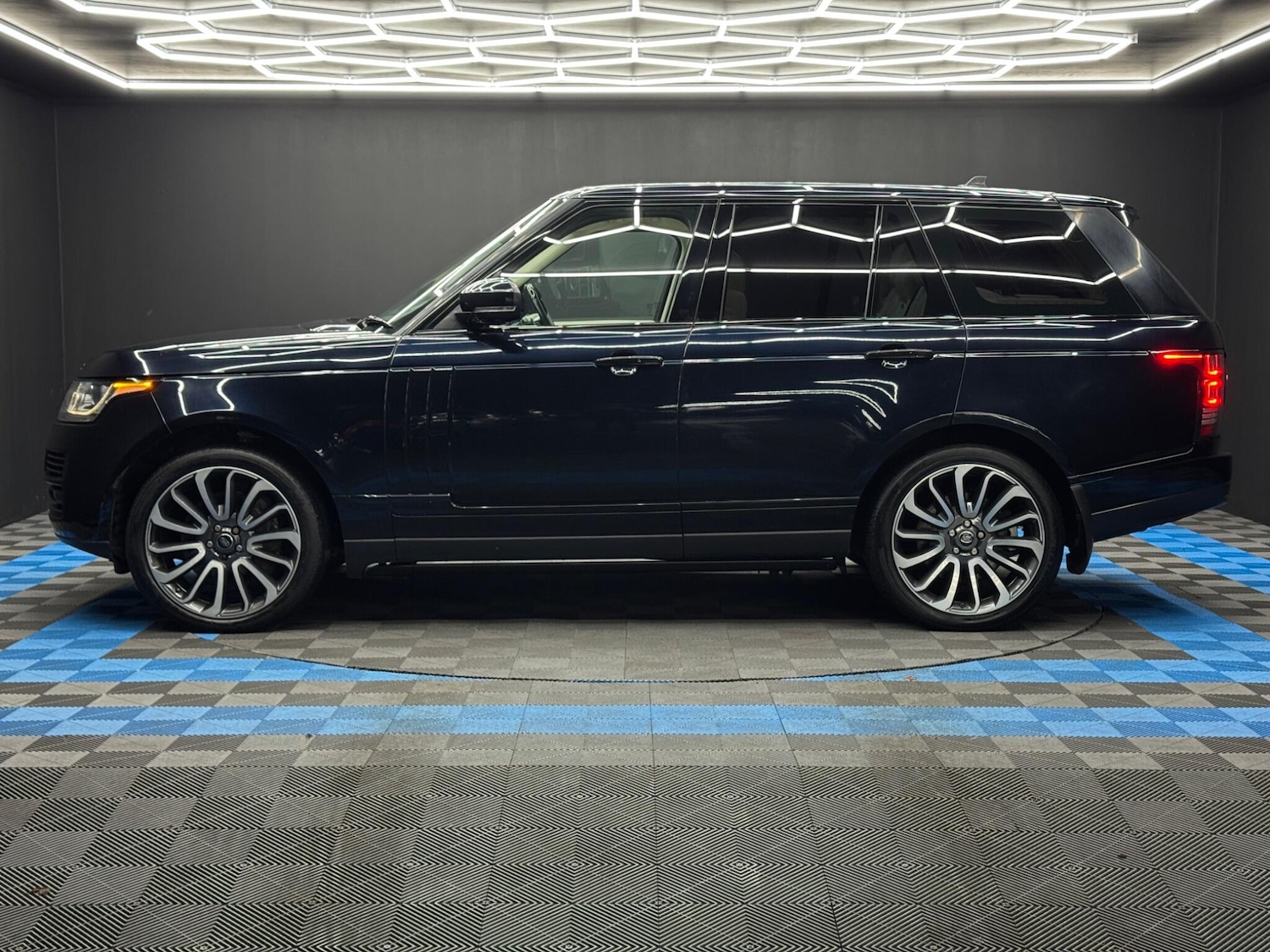 Used Land Rover Range Rover for sale - 76993396: Photo 8