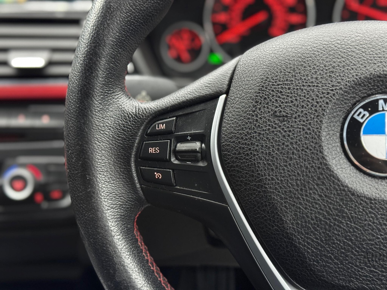 Used BMW 3 Series 2015 for sale - 77410901: Photo 20