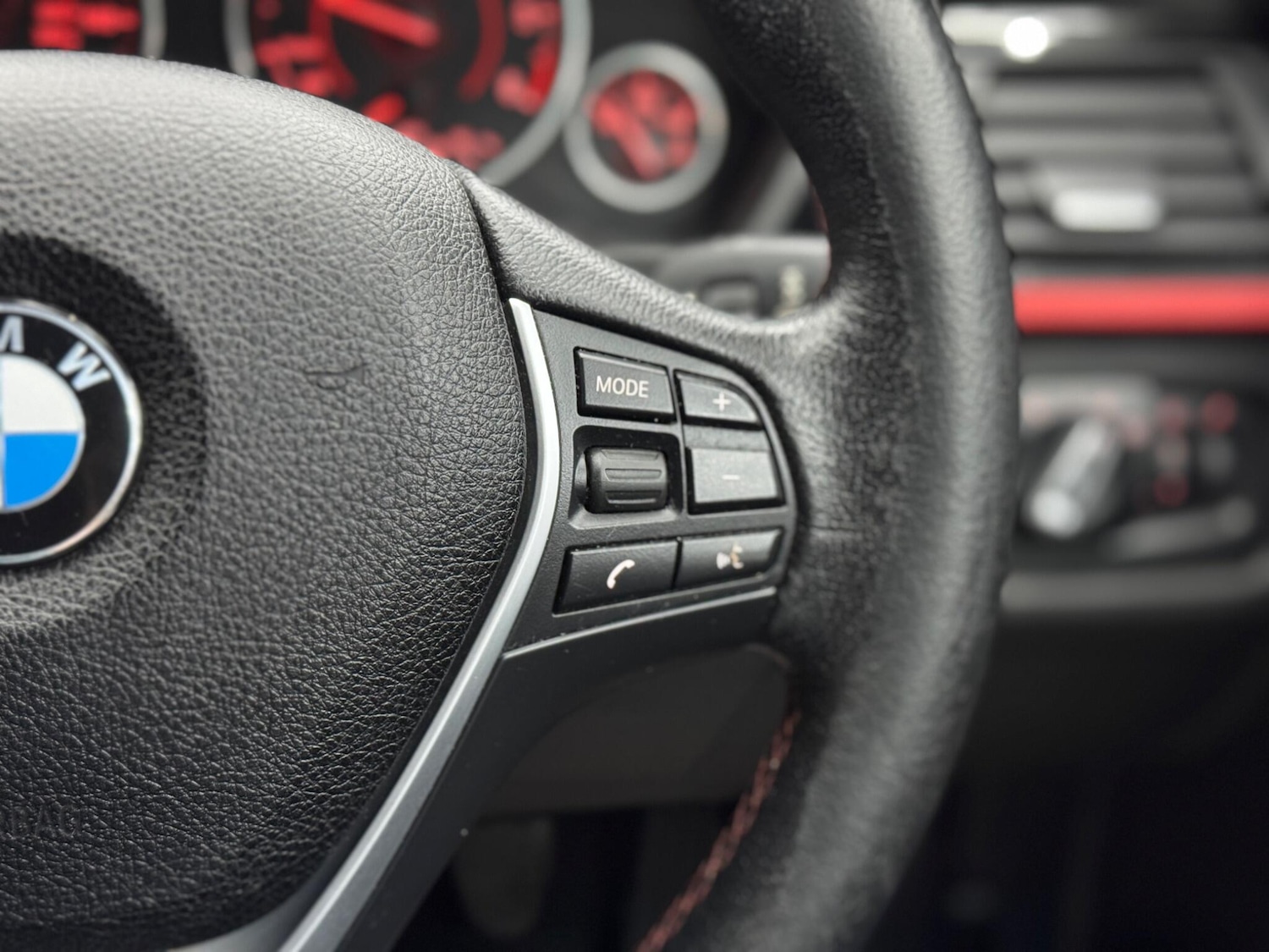 Used BMW 3 Series 2015 for sale - 77410901: Photo 21