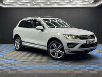 (64) - 3.0 TDI V6 BlueMotion Tech R-Line Tiptronic 4WD Euro 6 (s/s) 5dr