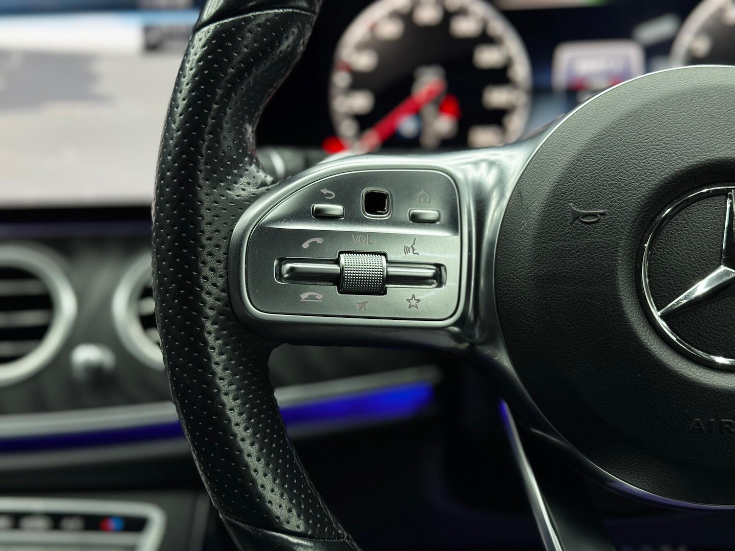 Used Mercedes-Benz E Class 2019 for sale - 76409228: Photo 20