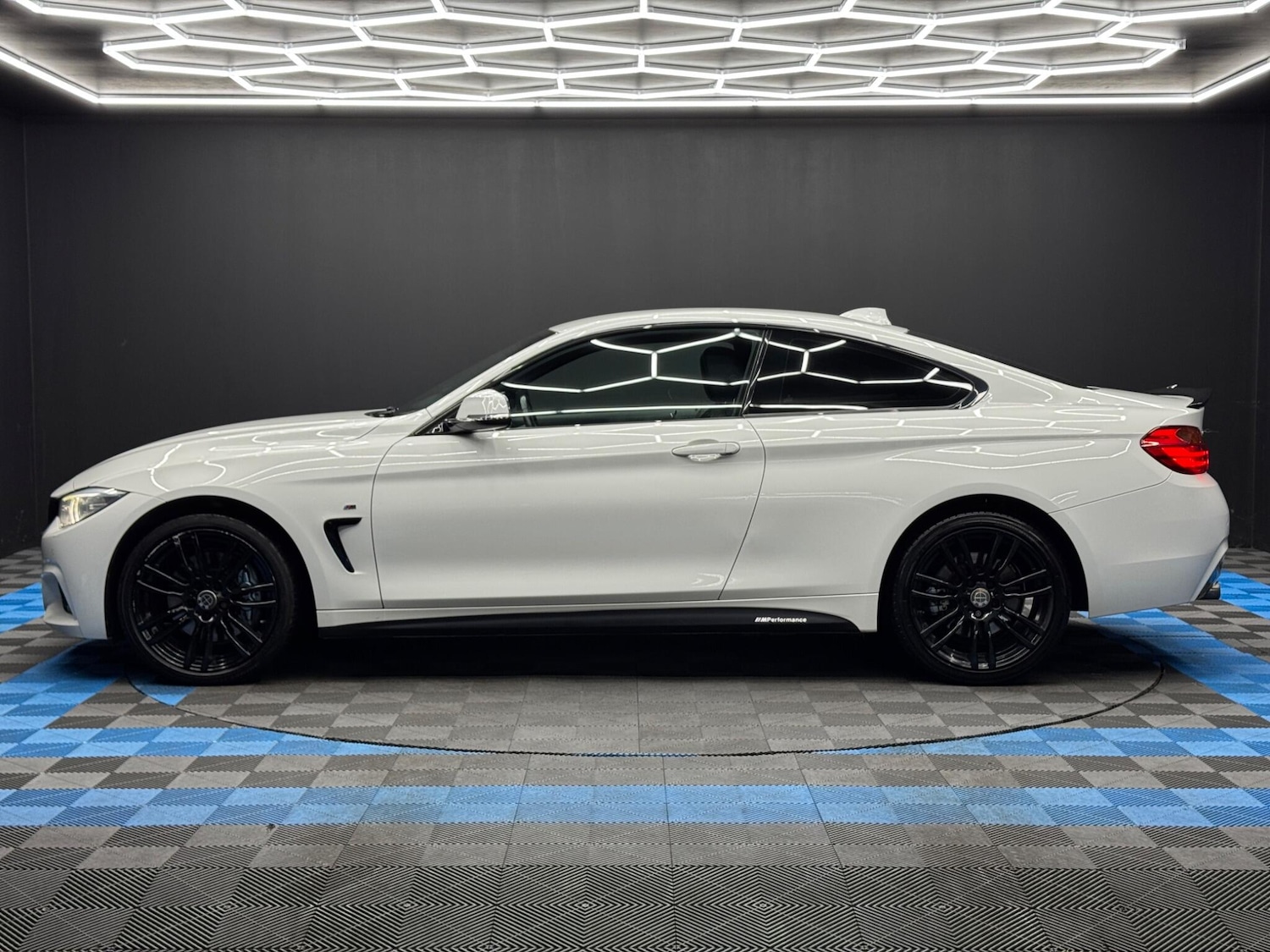 Used BMW 4 Series 2015 for sale - 76990838: Photo 8