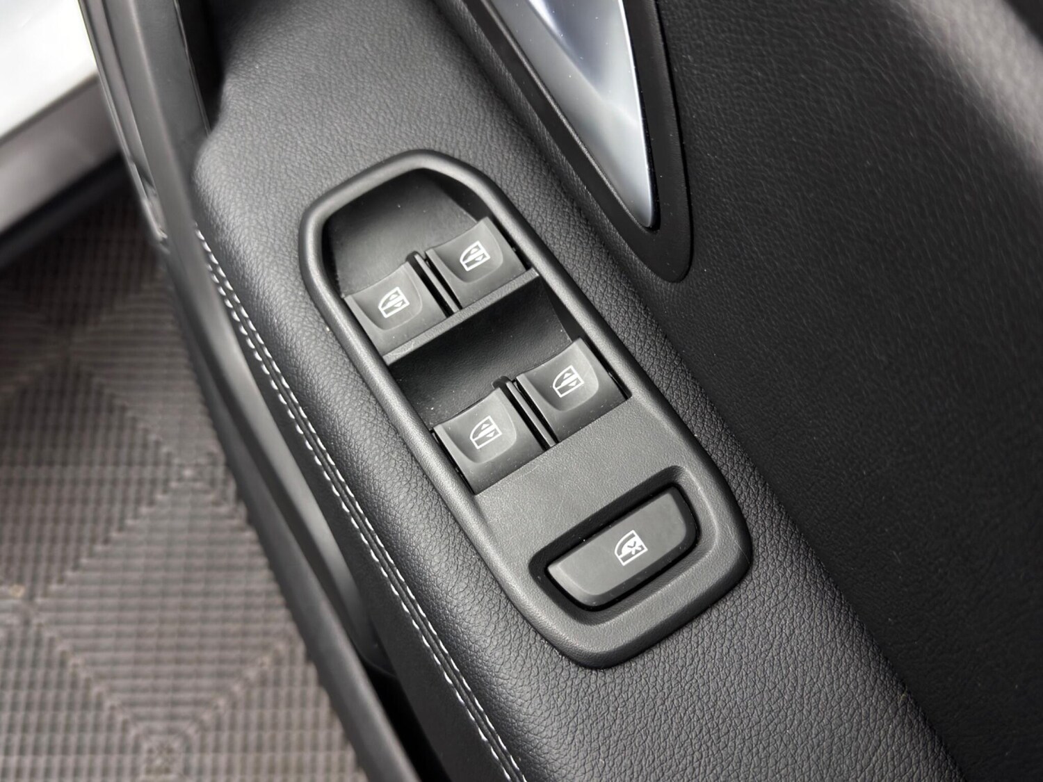 Used Dacia Duster 2022 for sale - 76314253: Photo 37