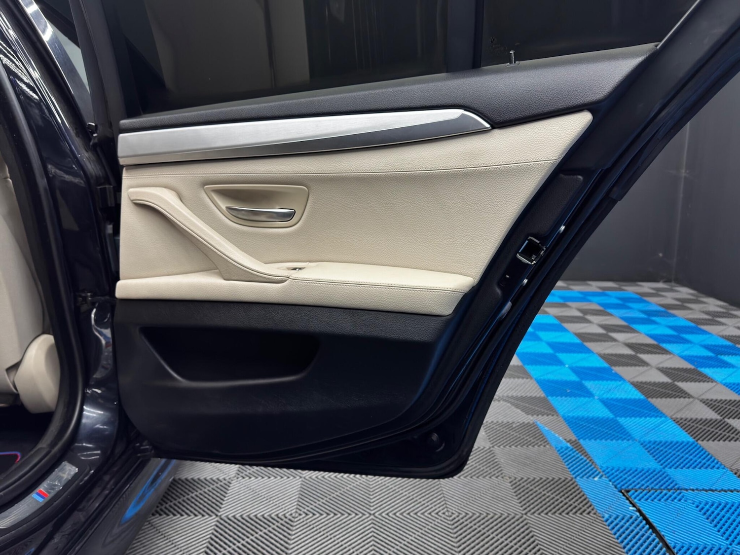 Used BMW 5 Series for sale - 76550674: Photo 41