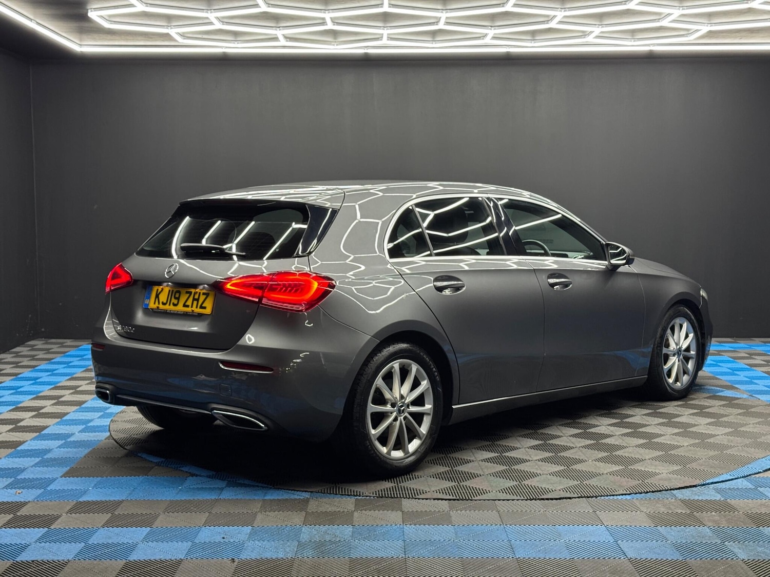 Used Mercedes-Benz A-Class 2019 for sale - 77331705: Photo 5