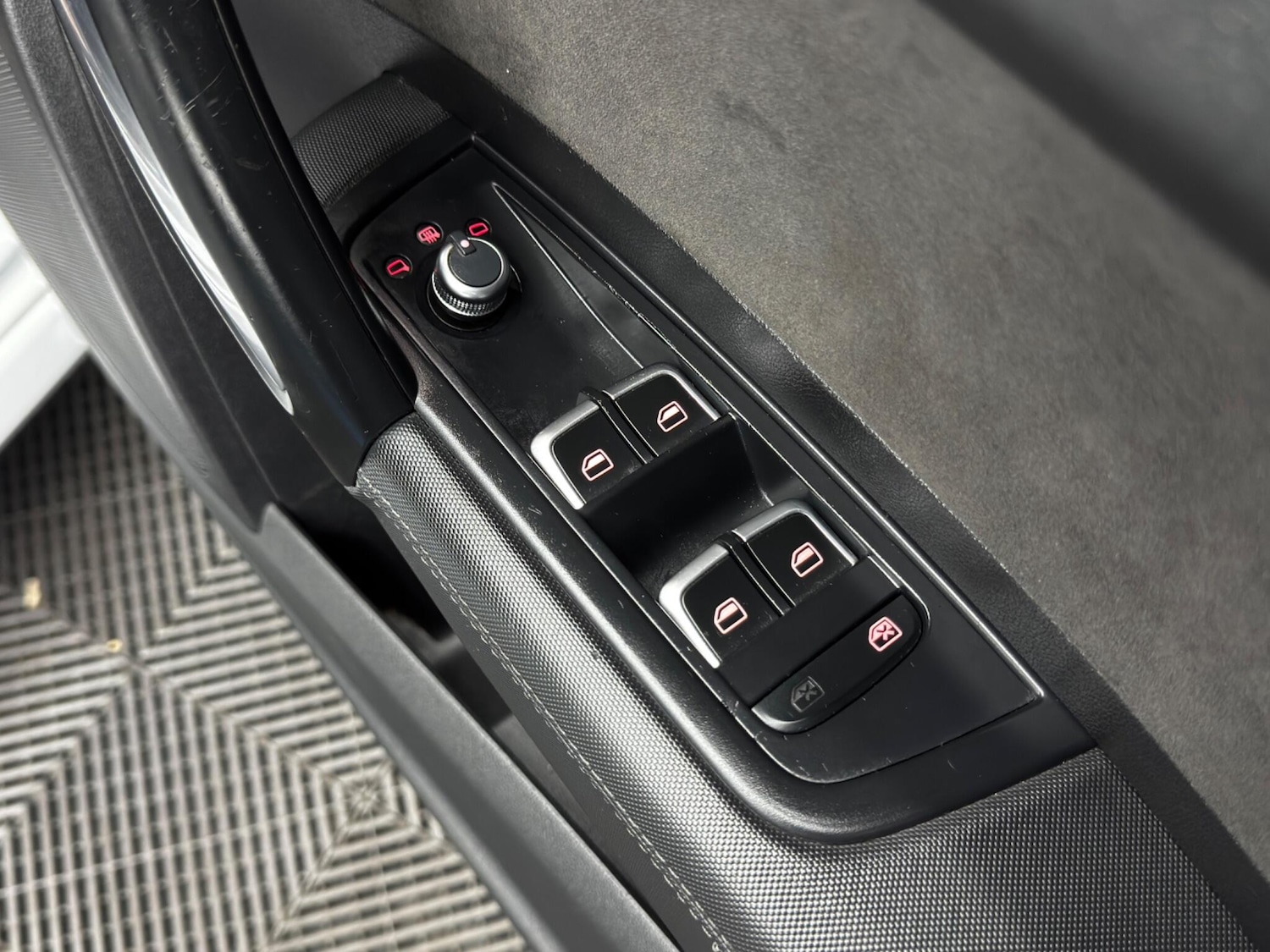 Used Audi A1 for sale - 77769620: Photo 38