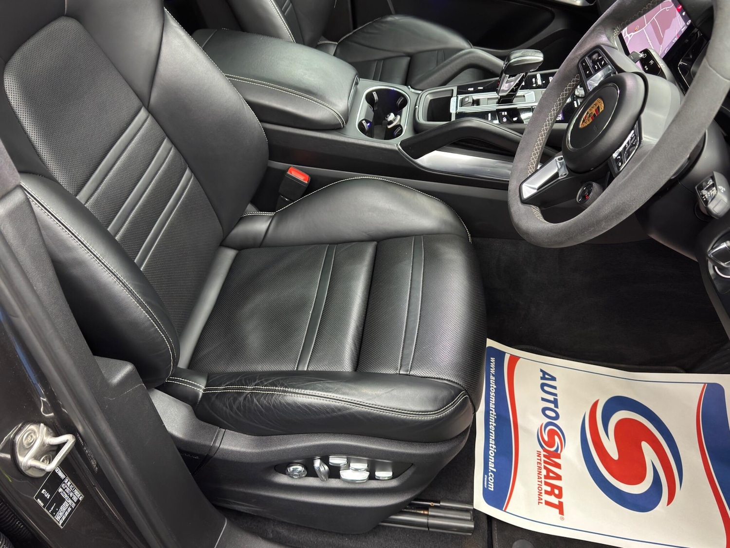 Used Porsche Cayenne 2020 for sale - 77203840: Photo 13