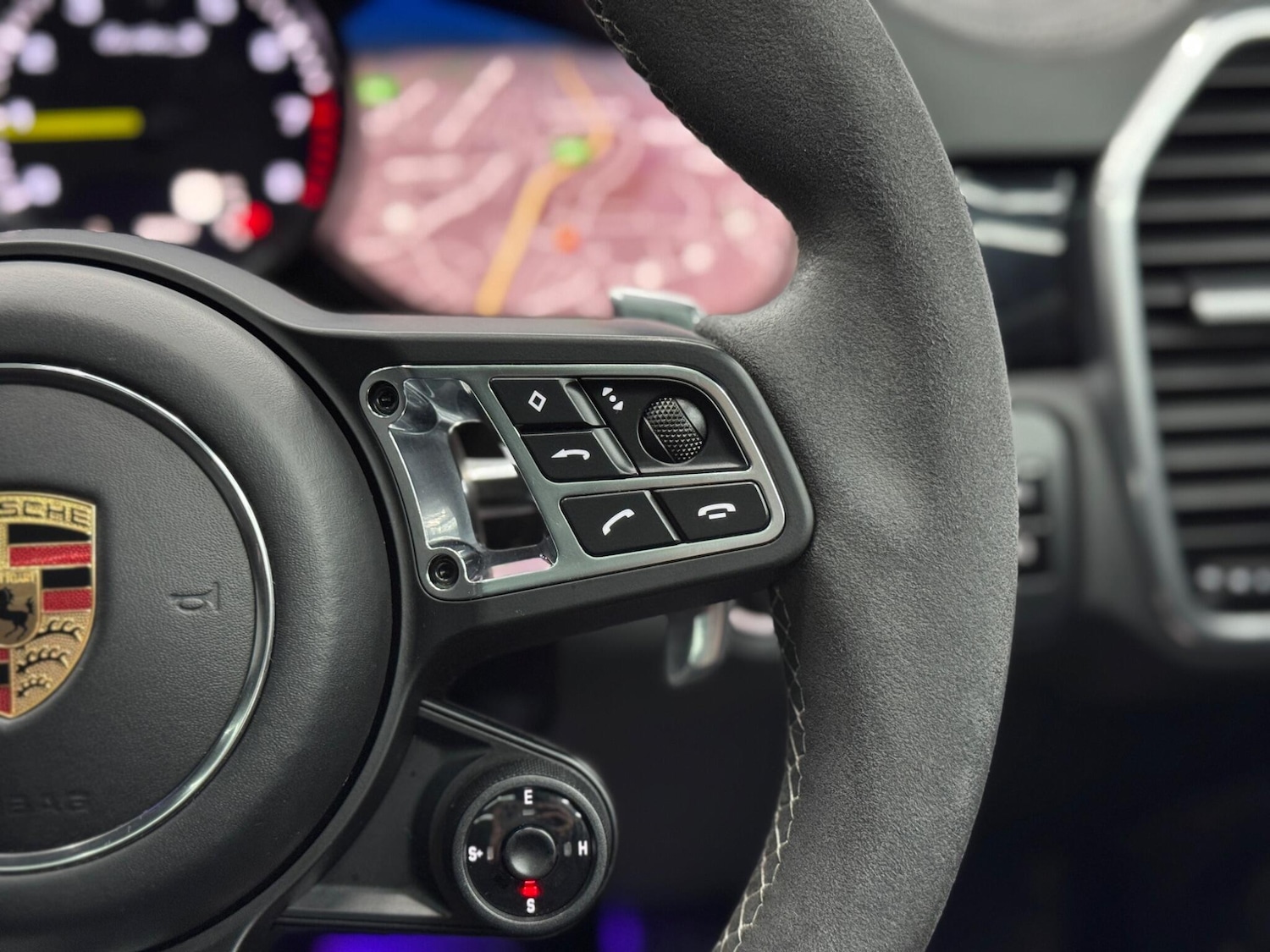 Used Porsche Cayenne 2020 for sale - 77203840: Photo 21