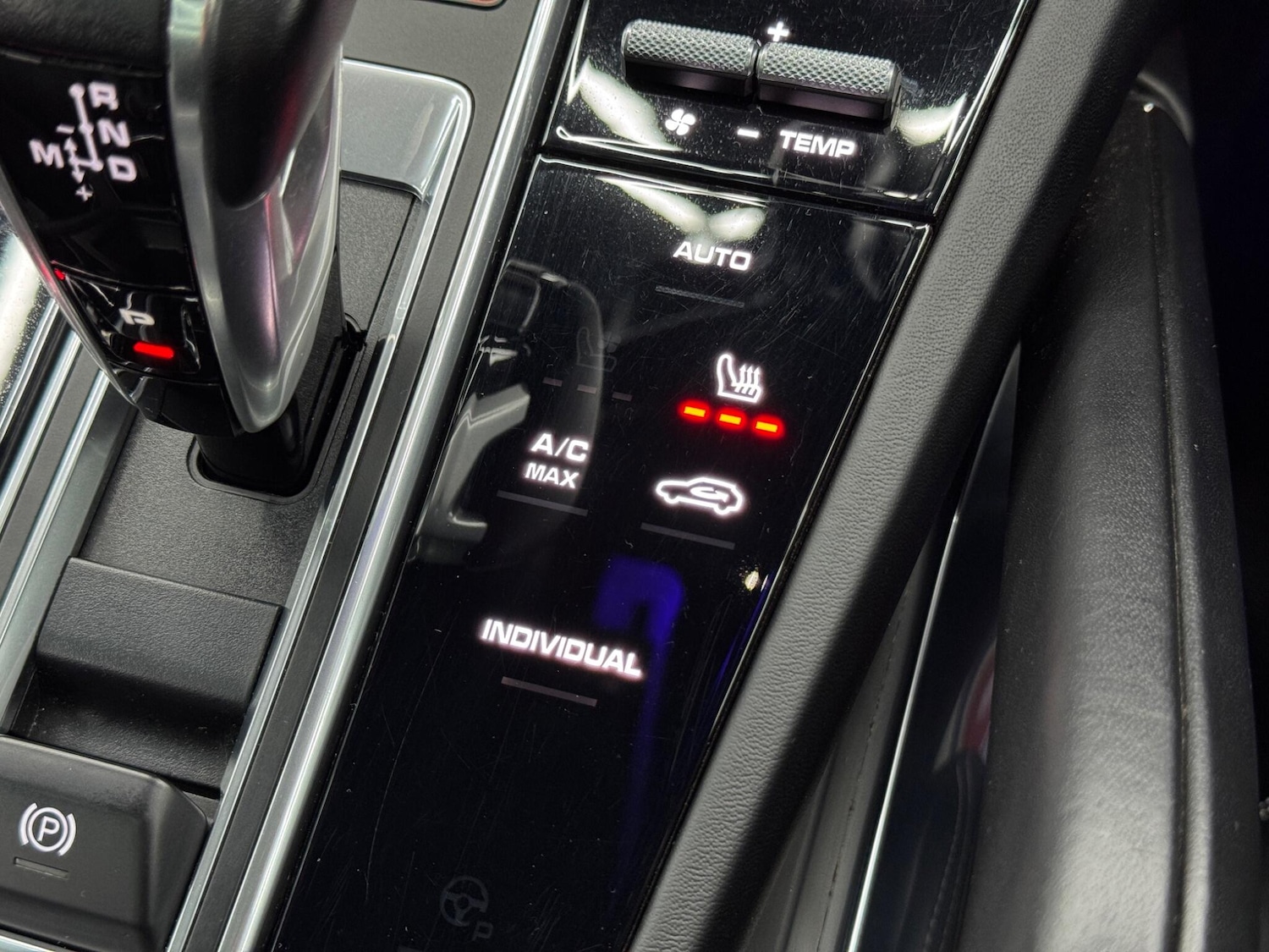 Used Porsche Cayenne 2020 for sale - 77203840: Photo 27