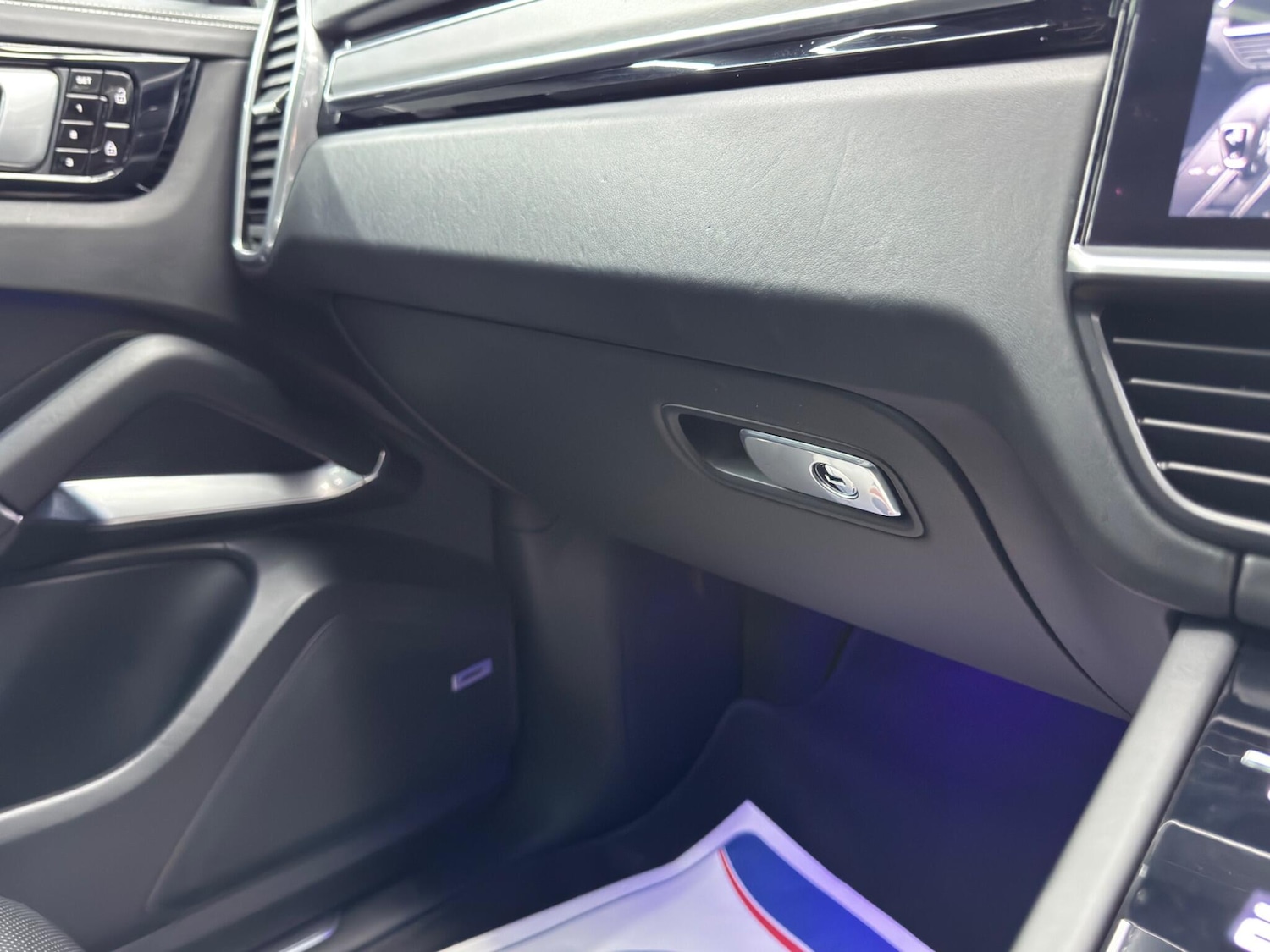 Used Porsche Cayenne 2020 for sale - 77203840: Photo 40