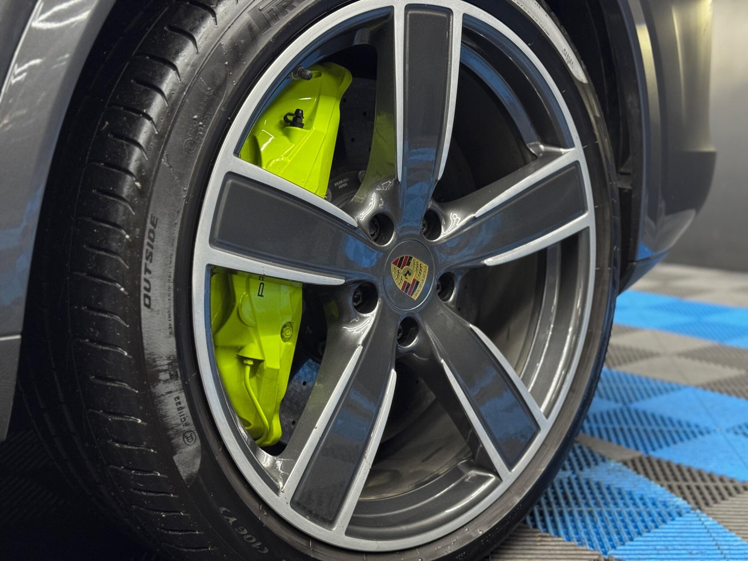 Used Porsche Cayenne 2020 for sale - 77203840: Photo 44