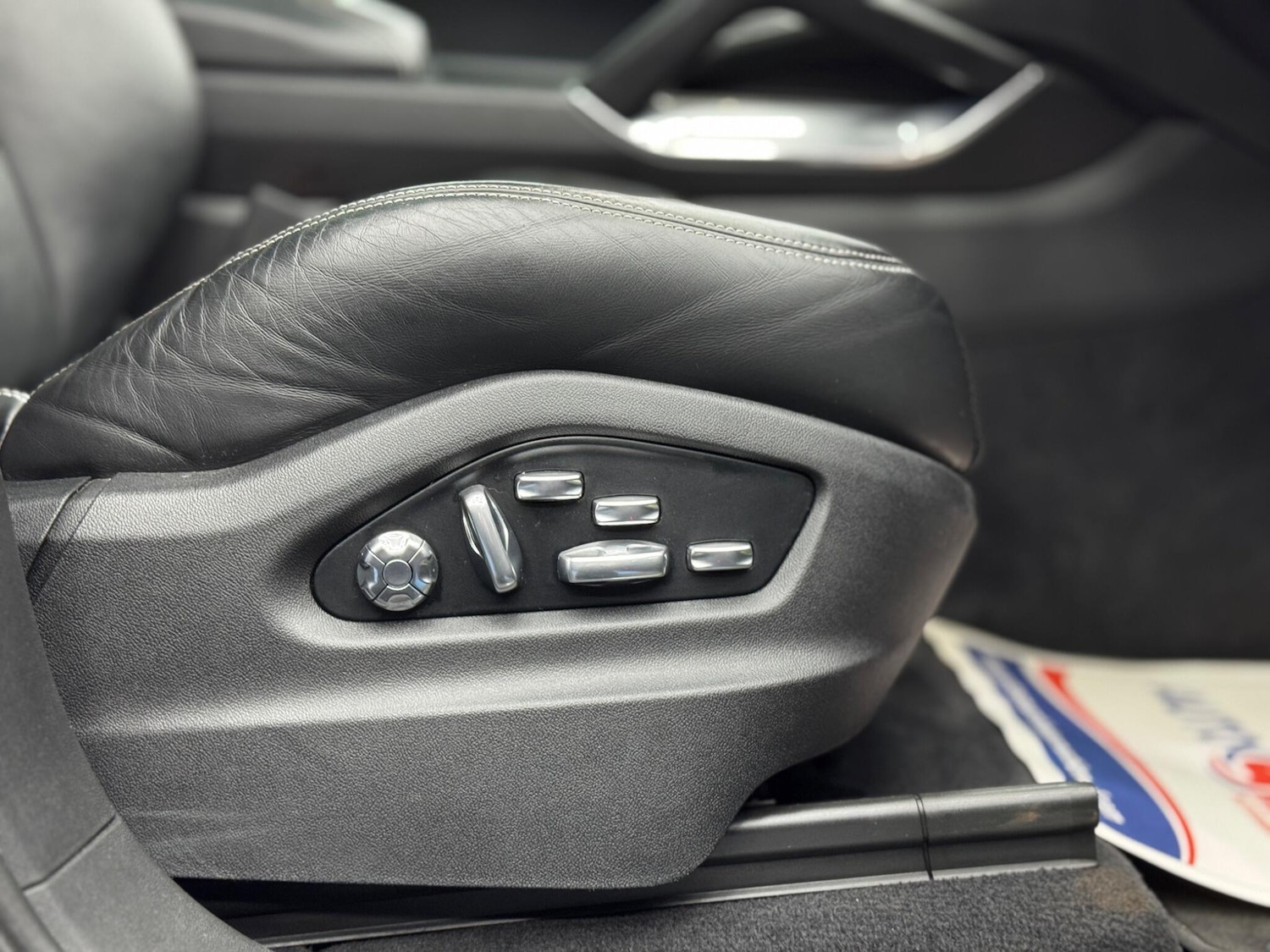 Used Porsche Cayenne 2020 for sale - 77203840: Photo 51