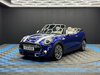 Used MINI Convertible 2018 for sale - 79061989: Photo