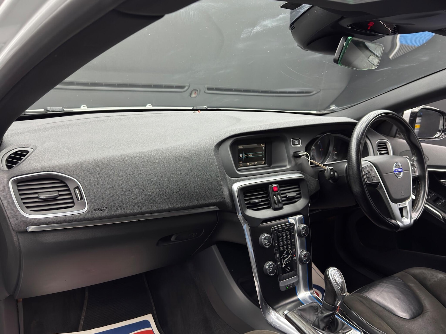 Used Volvo V40 2013 for sale - 77278886: Photo 11