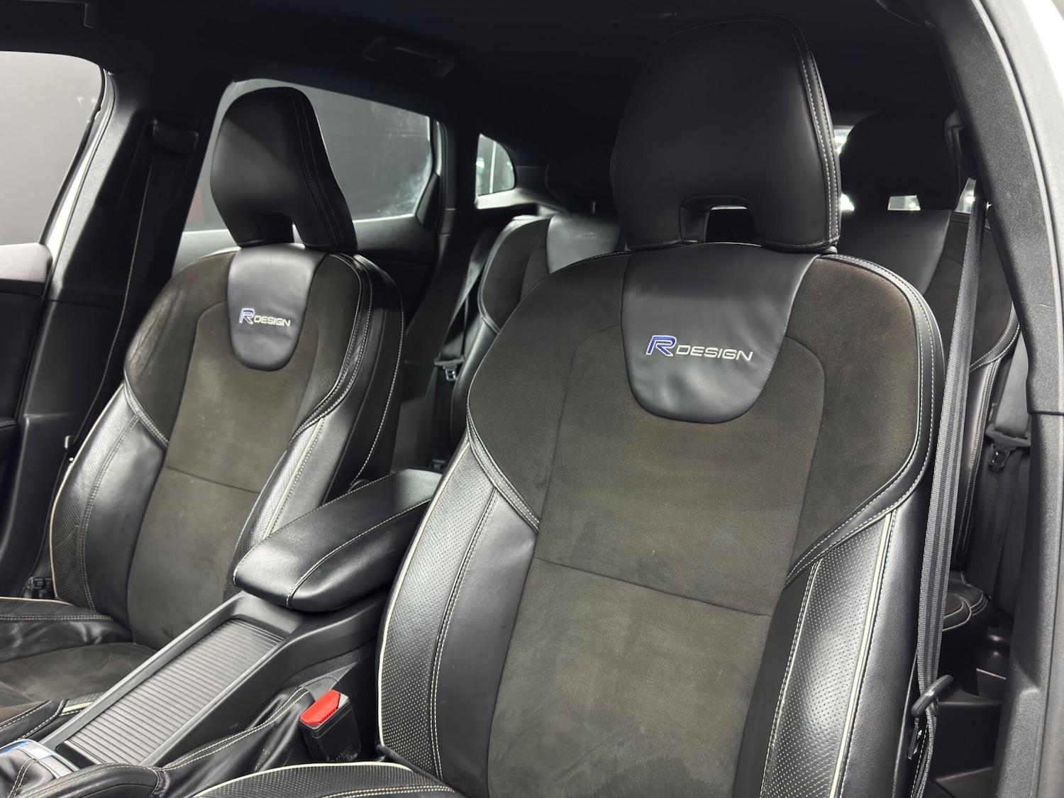 Used Volvo V40 2013 for sale - 77278886: Photo 13