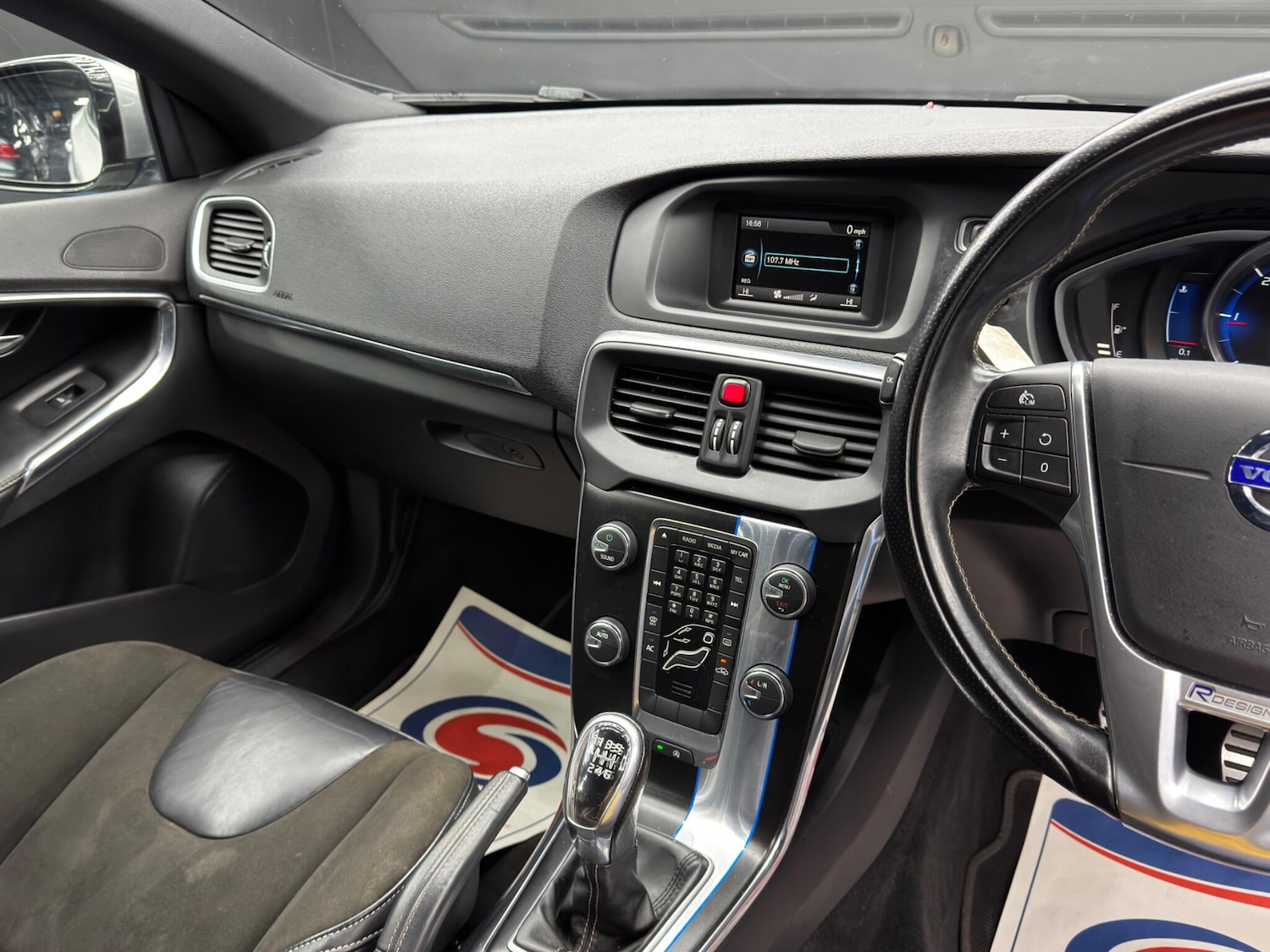 Used Volvo V40 2013 for sale - 77278886: Photo 22