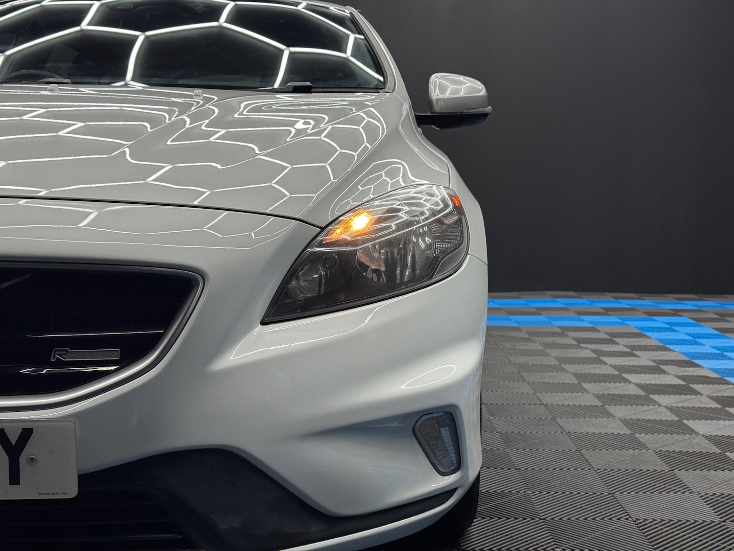 Used Volvo V40 2013 for sale - 77278886: Photo 37