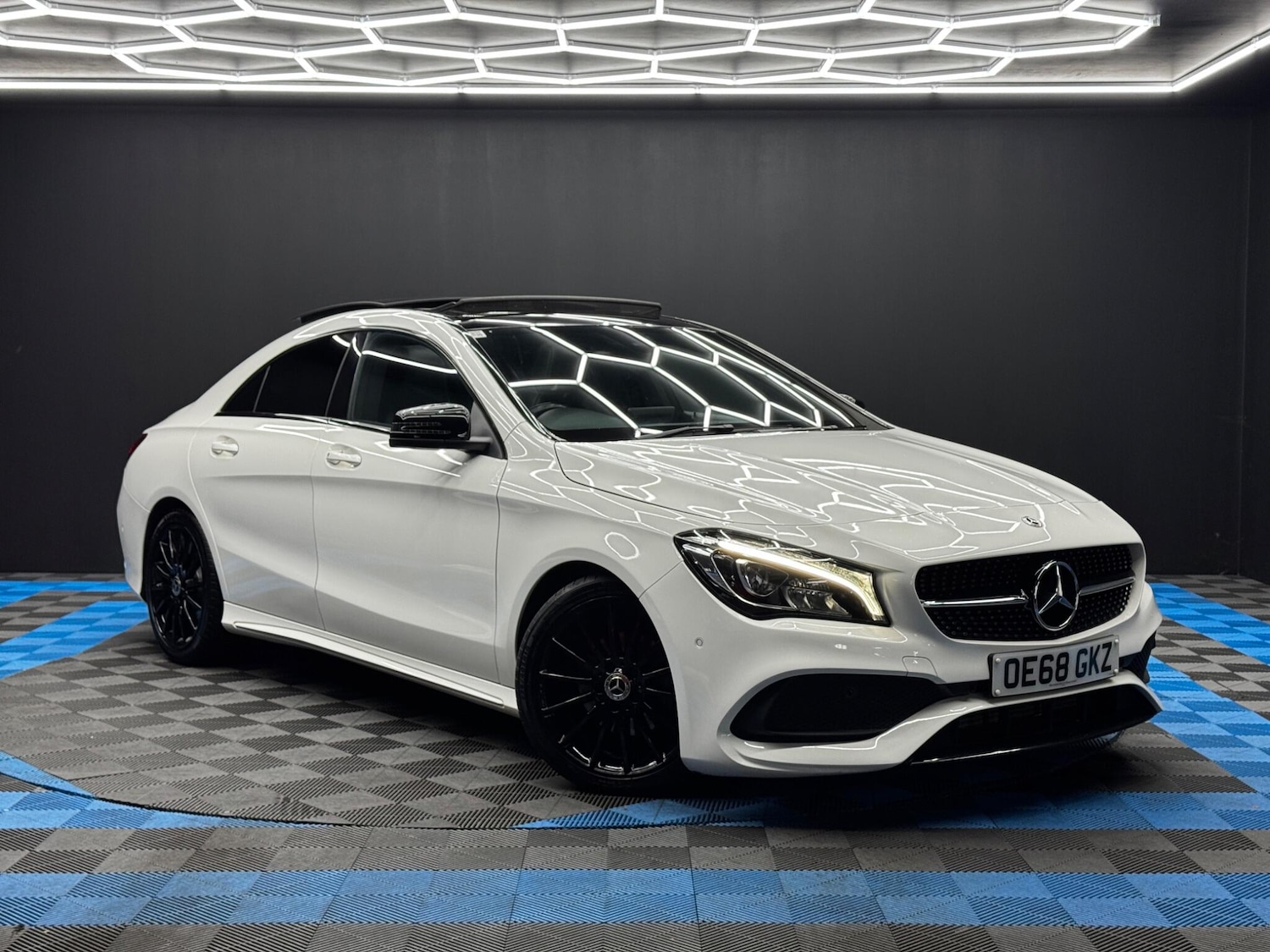 Used Mercedes-Benz CLA 2018 for sale - 76991782: Photo 1