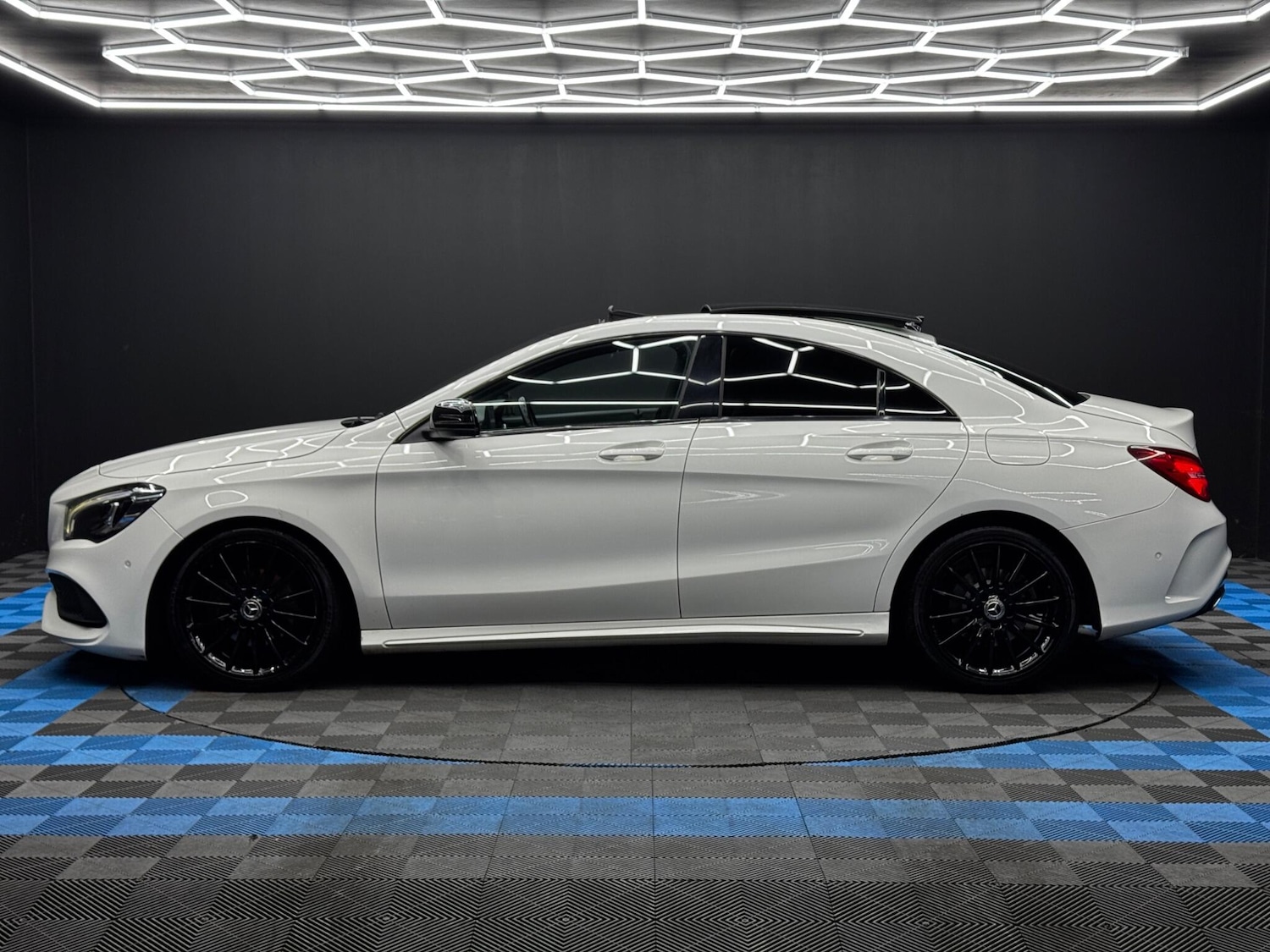 Used Mercedes-Benz CLA 2018 for sale - 76991782: Photo 8