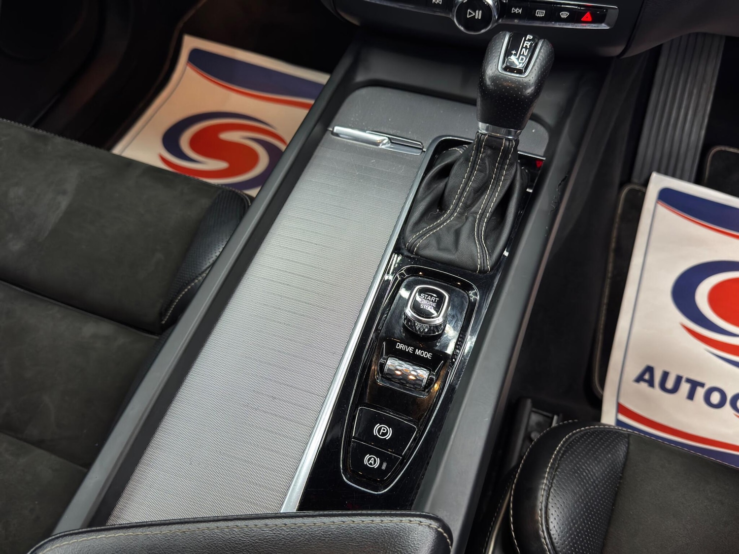 Used Volvo XC60 for sale - 78135782: Photo 21