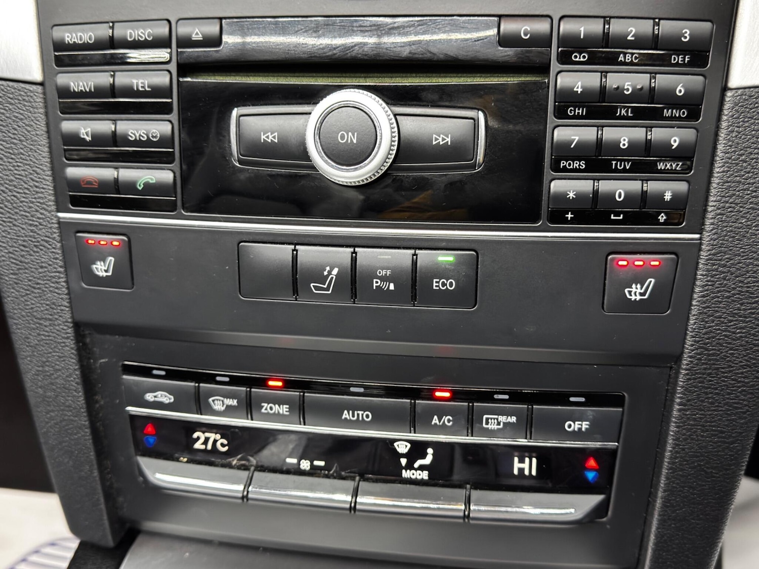 Used Mercedes-Benz E Class 2012 for sale - 77028998: Photo 27