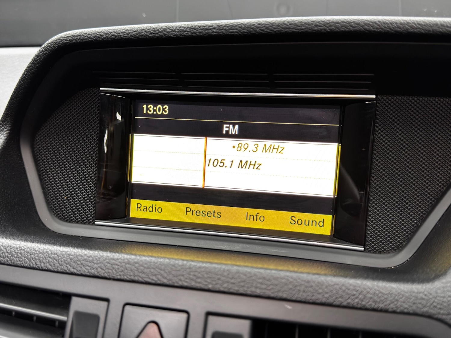 Used Mercedes-Benz E Class 2012 for sale - 77028998: Photo 29