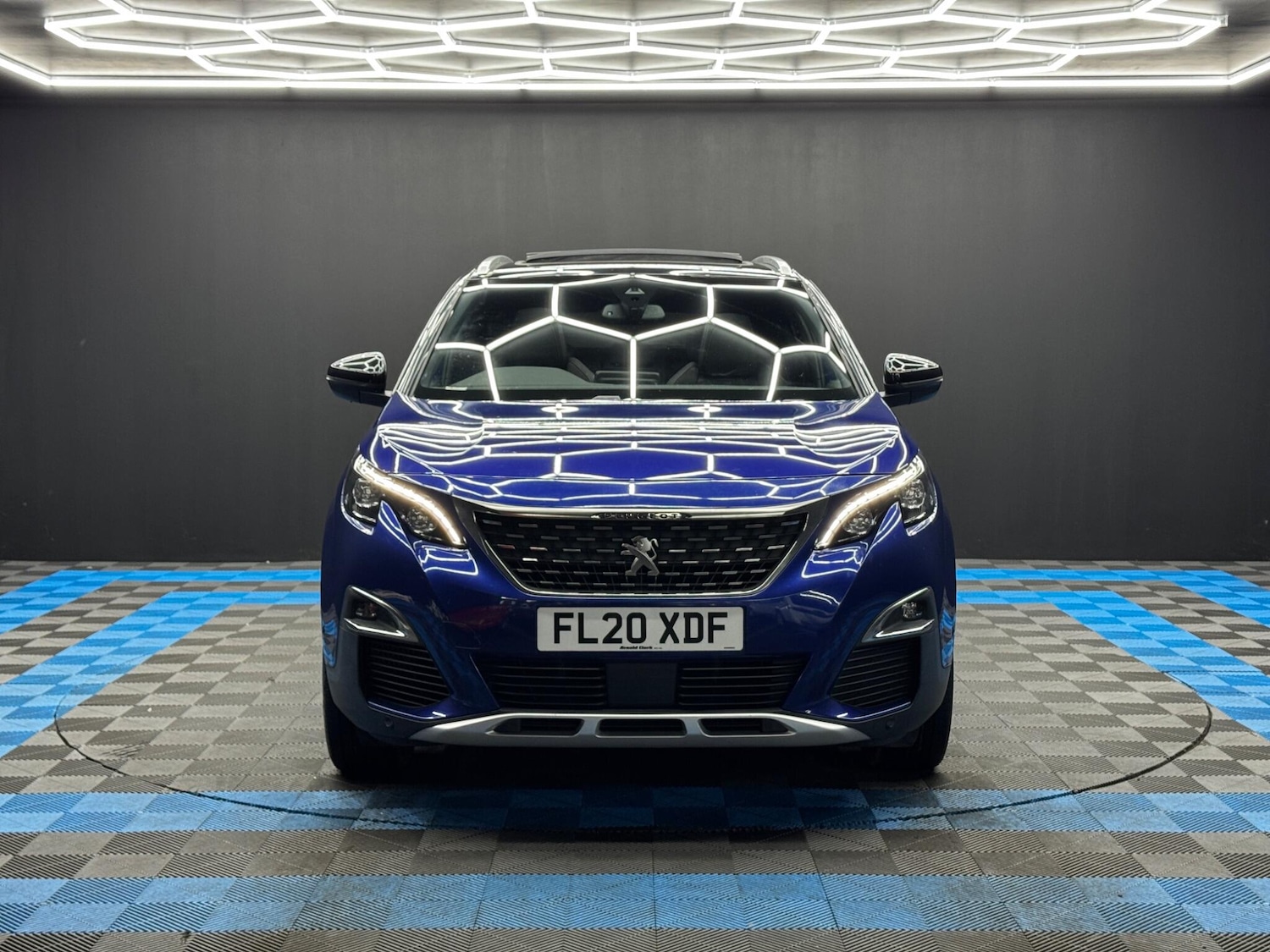 Used Peugeot 3008 for sale - 77670603: Photo 2