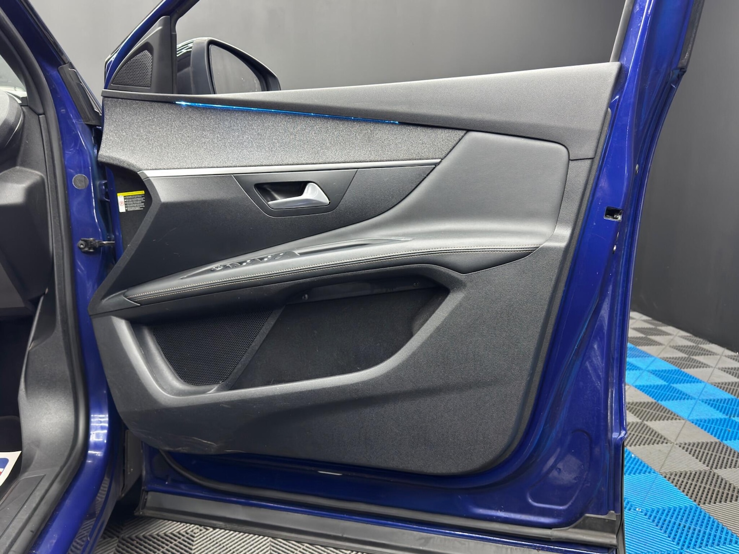 Used Peugeot 3008 for sale - 77670603: Photo 42