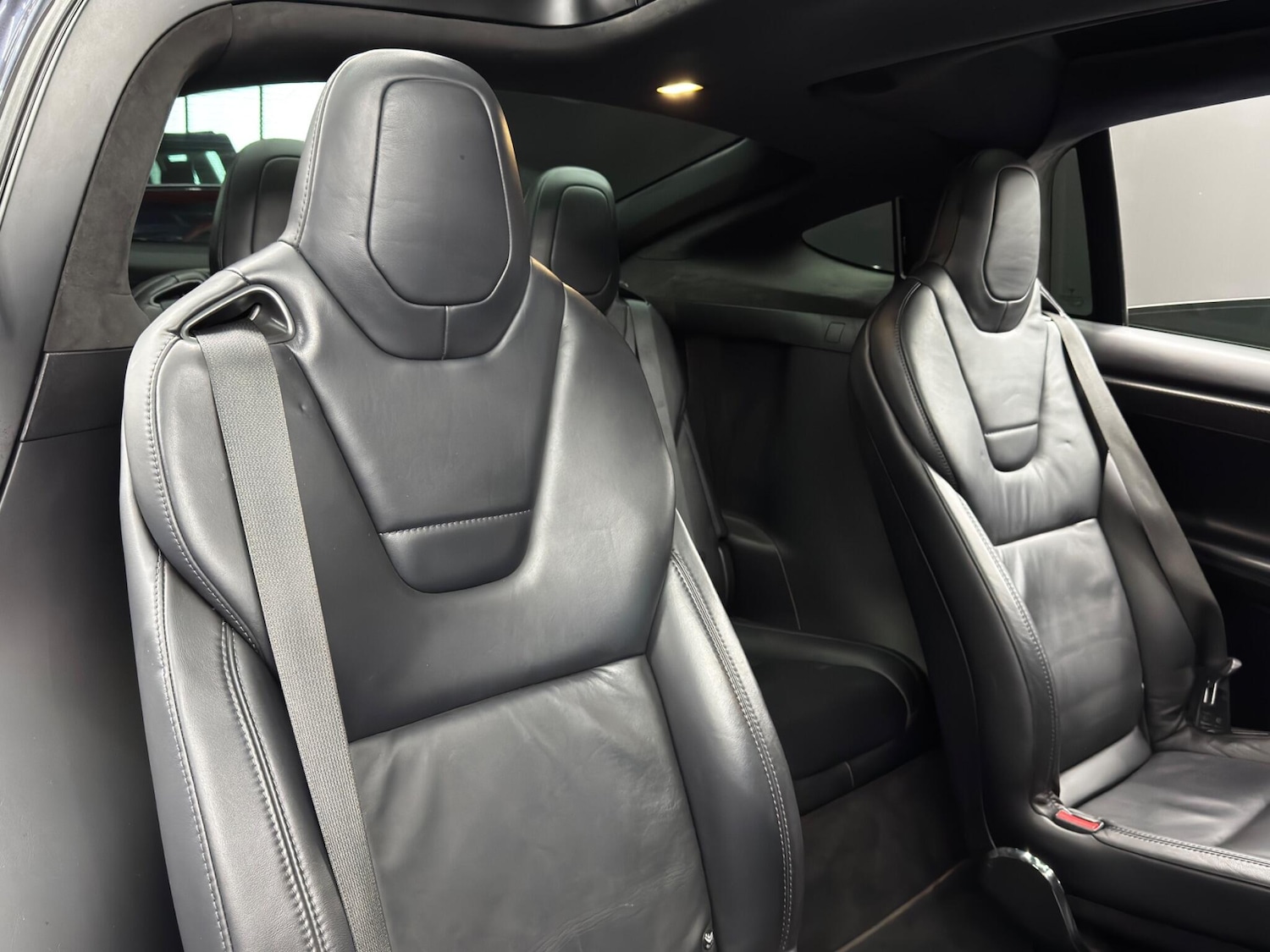 Used Tesla Model X 2017 for sale - 77737179: Photo 16