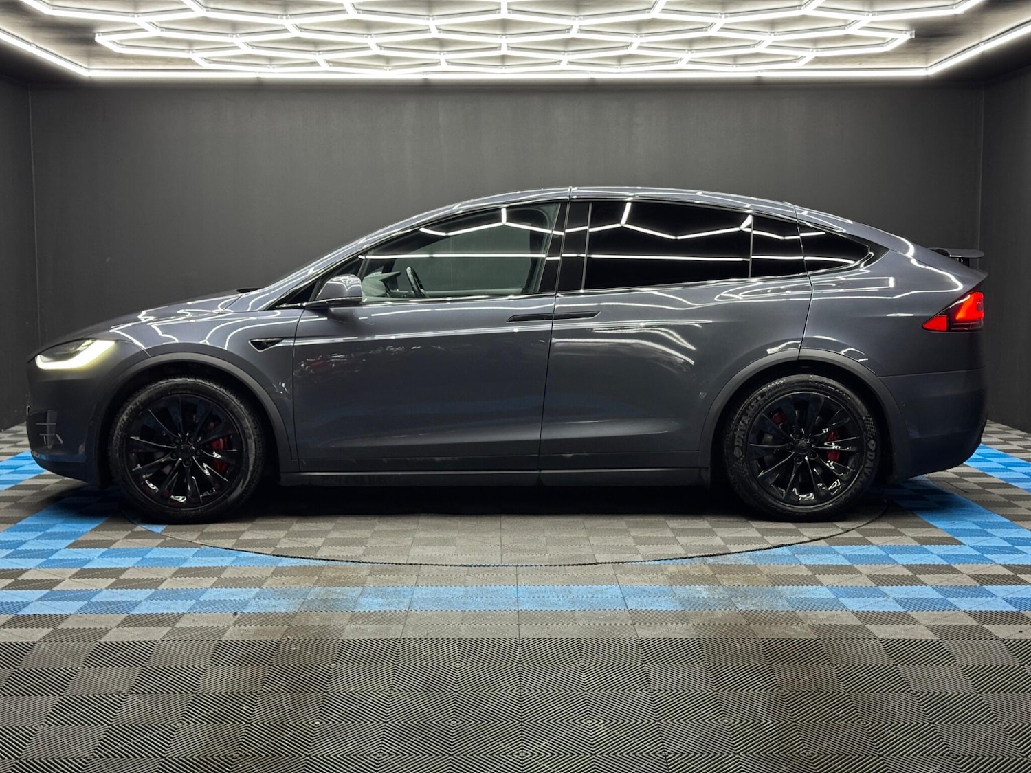 Used Tesla Model X 2017 for sale - 77737179: Photo 9