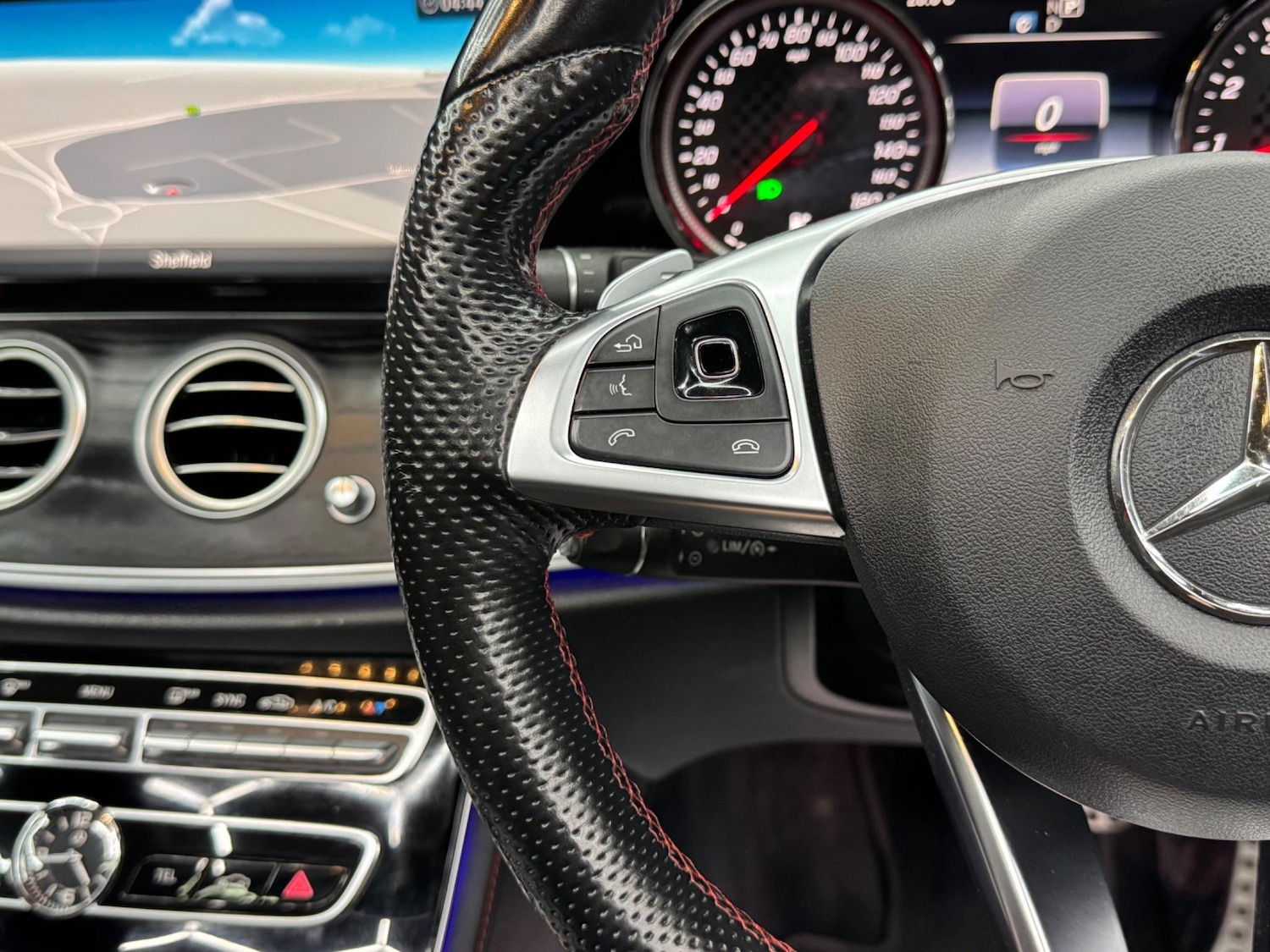 Used Mercedes-Benz E Class 2017 for sale - 76987767: Photo 21