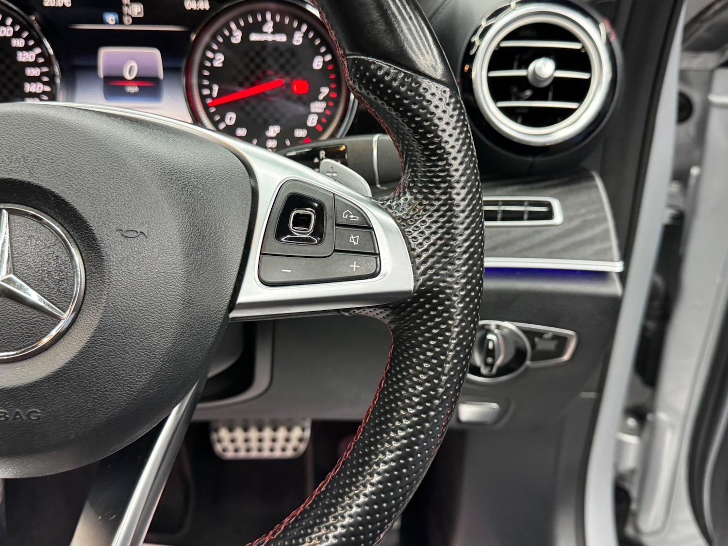 Used Mercedes-Benz E Class 2017 for sale - 76987767: Photo 22