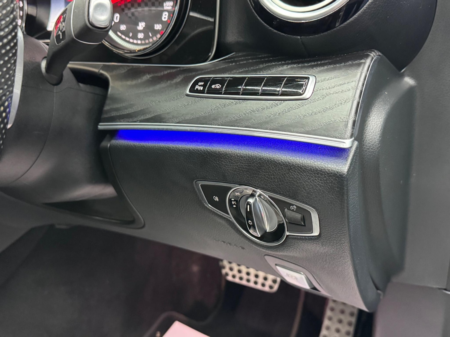 Used Mercedes-Benz E Class 2017 for sale - 76987767: Photo 25