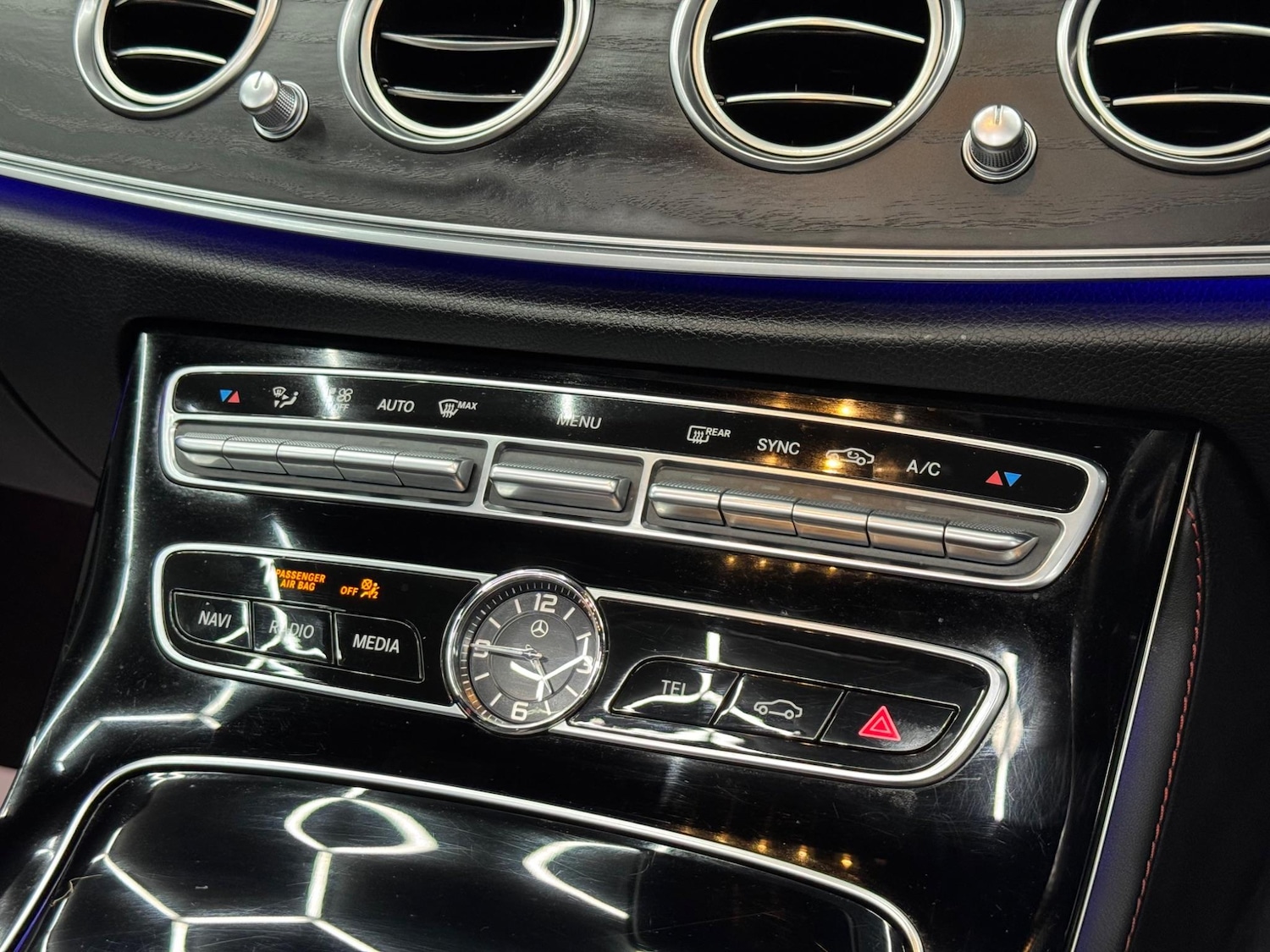 Used Mercedes-Benz E Class 2017 for sale - 76987767: Photo 29