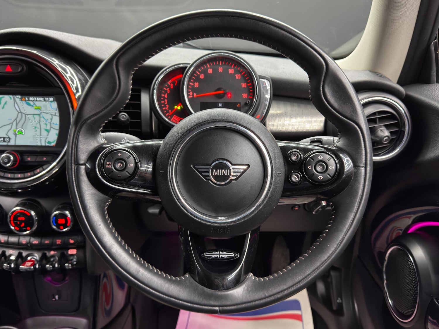 Used MINI Hatch 2019 for sale - 77016618: Photo 18