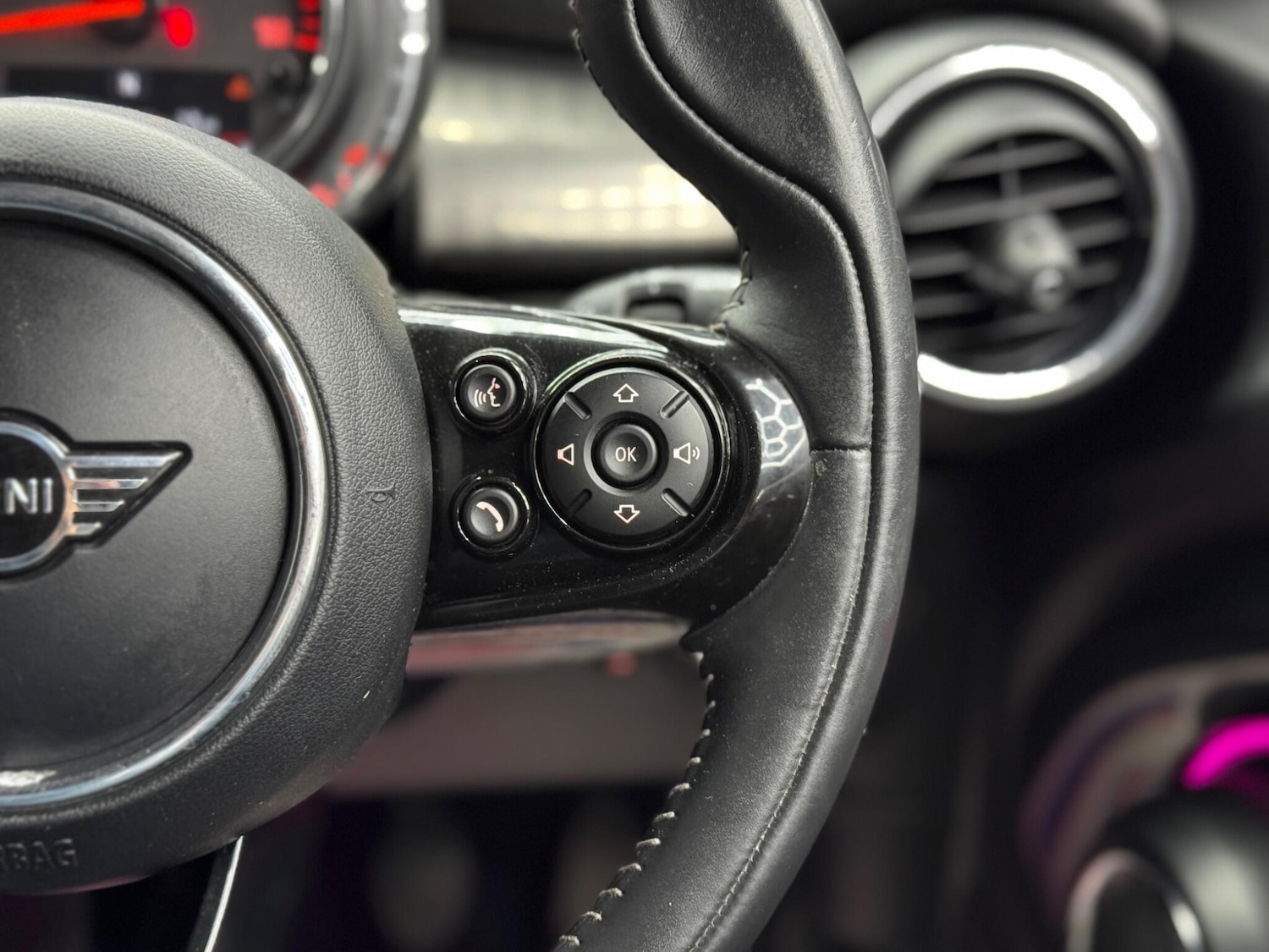 Used MINI Hatch 2019 for sale - 77016618: Photo 20