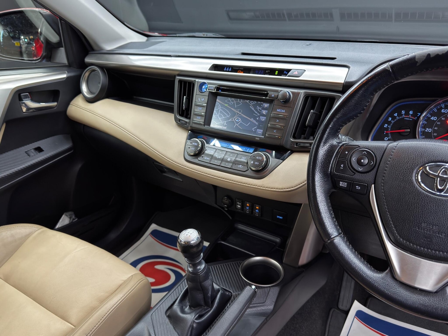 Used Toyota RAV4 for sale - 77769273: Photo 24