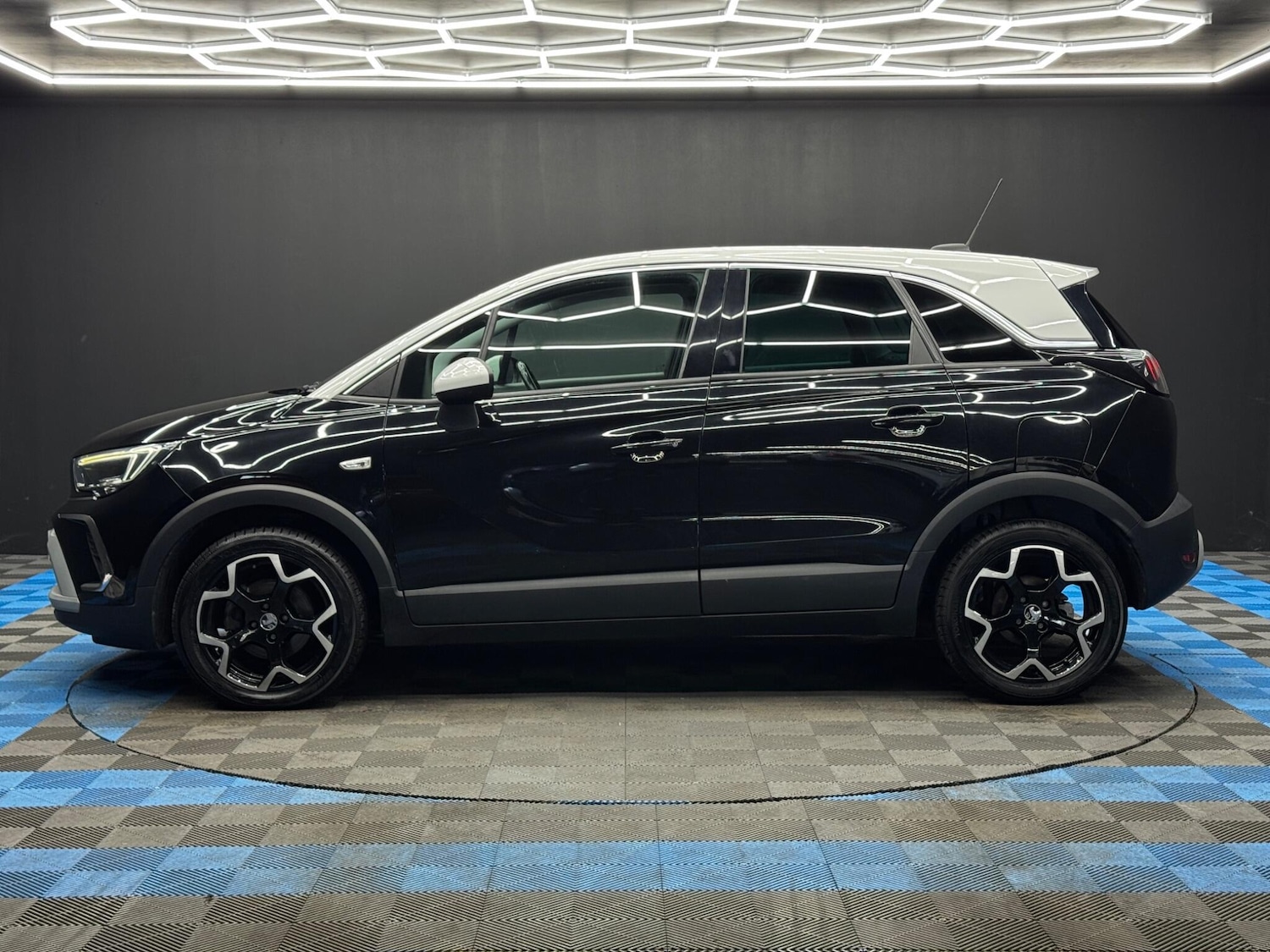 Used Vauxhall Crossland for sale - 77769156: Photo 8